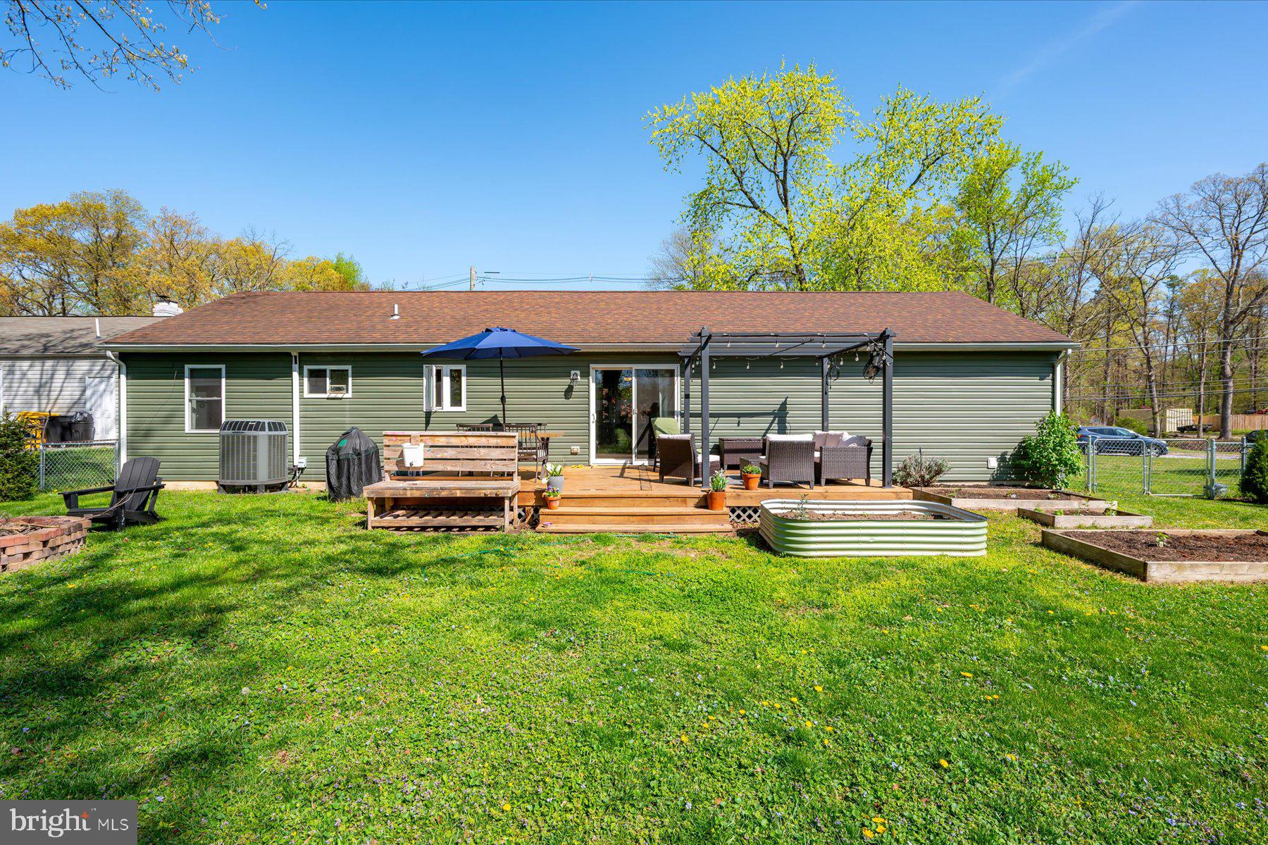 RIVERDALE PARK - Residential