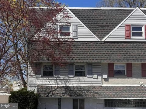 1809 NEW HOPE STREET NORRISTOWN PA 19401