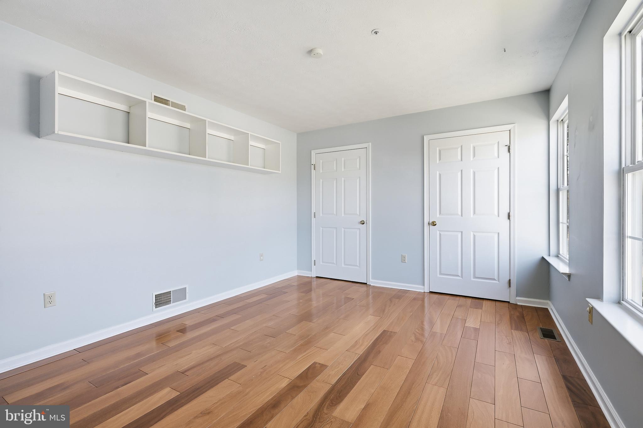 WASHINGTON WOODS - Residential