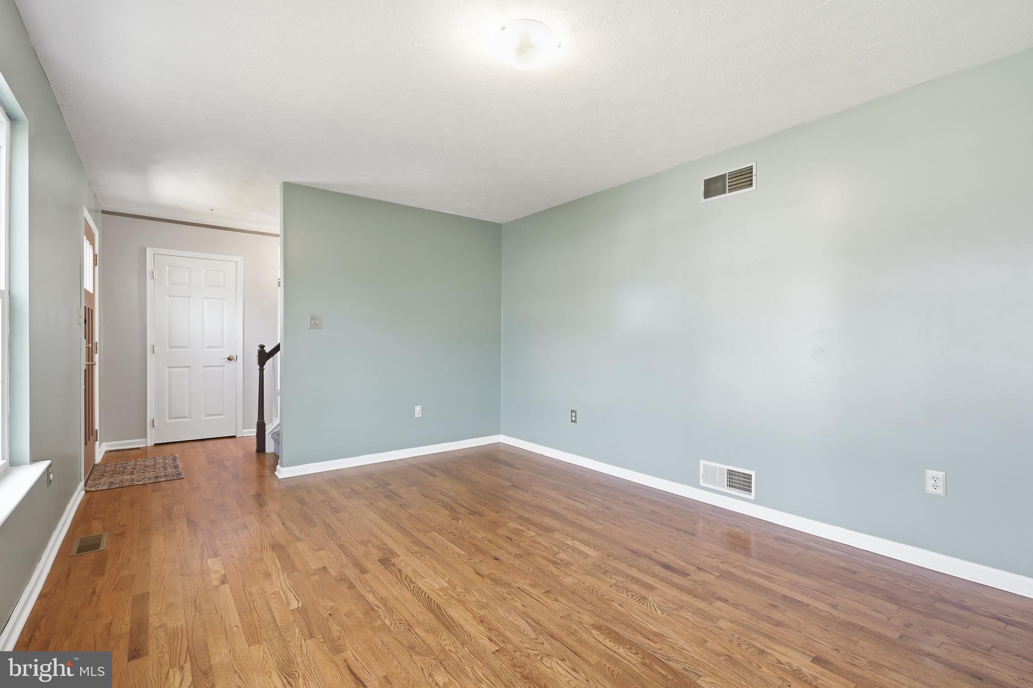 WASHINGTON WOODS - Residential