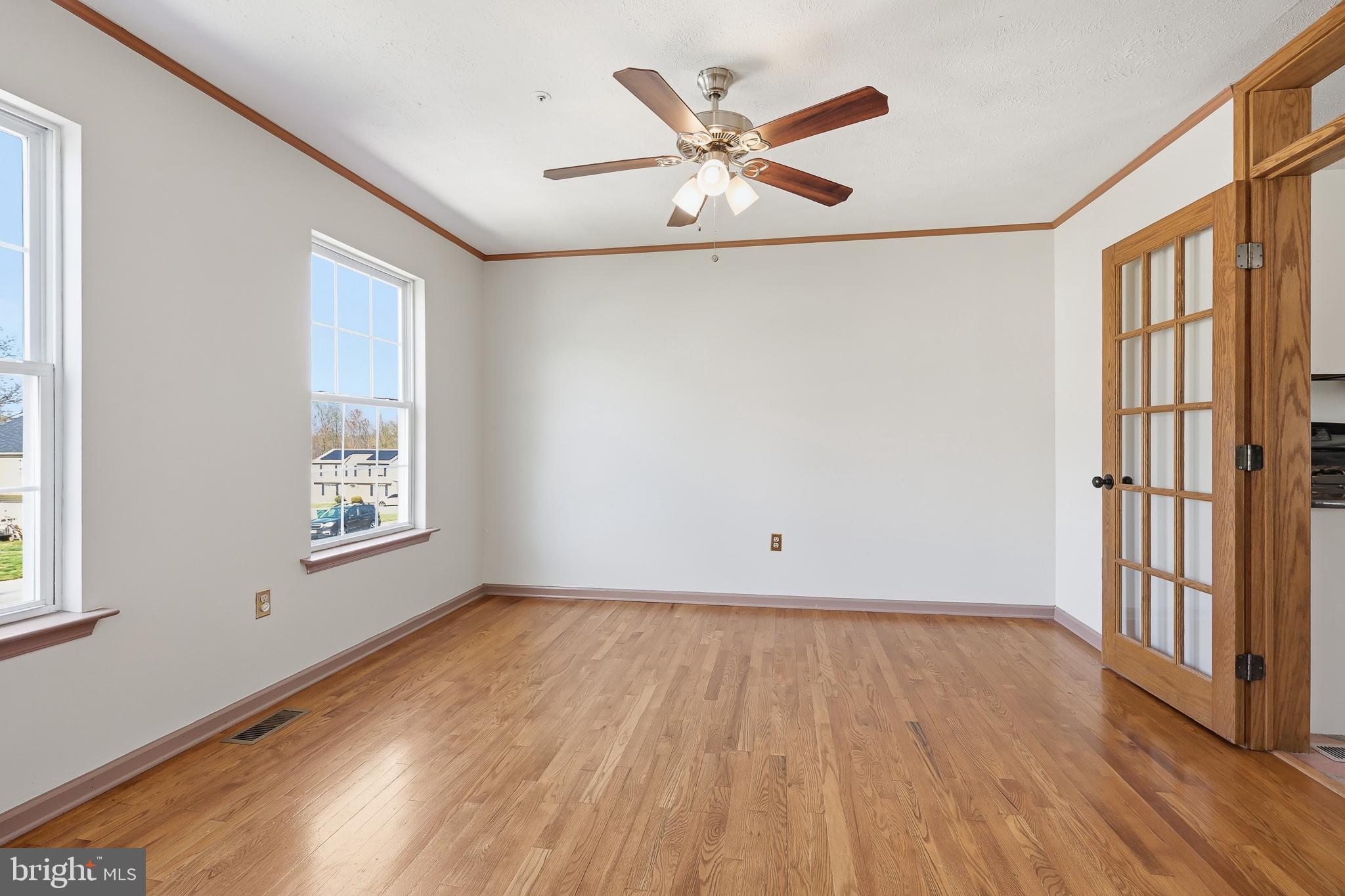 WASHINGTON WOODS - Residential