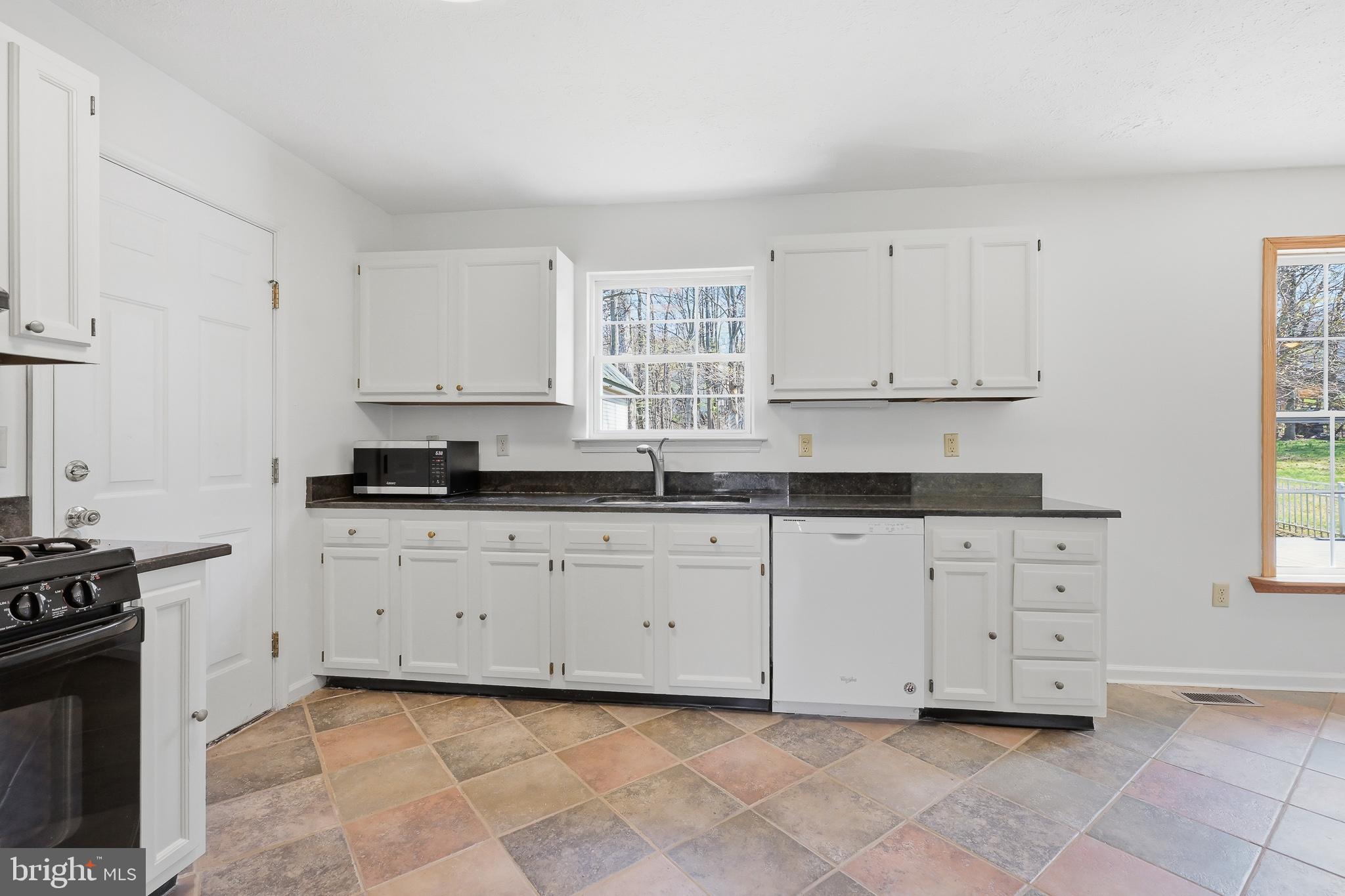 WASHINGTON WOODS - Residential