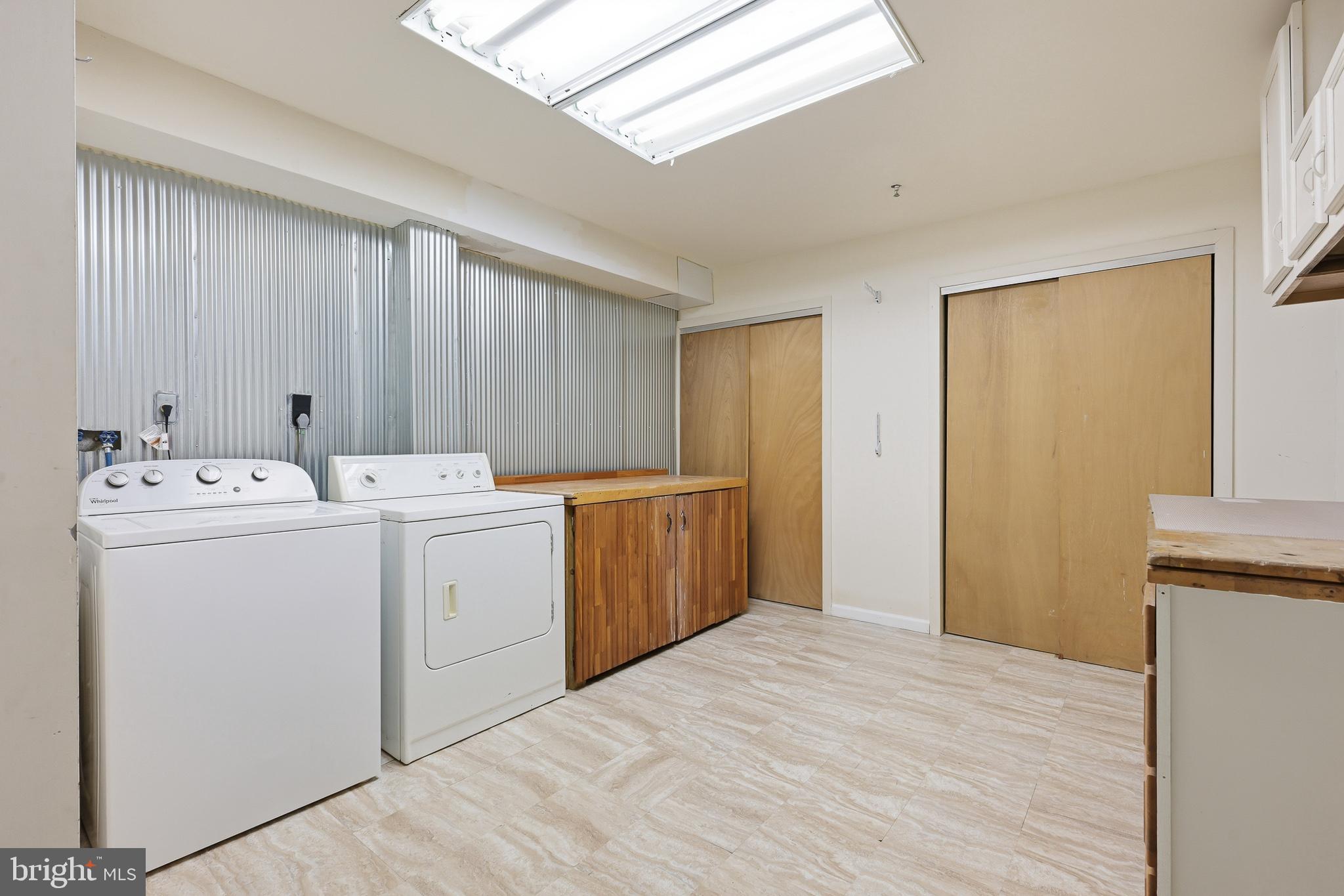 WASHINGTON WOODS - Residential