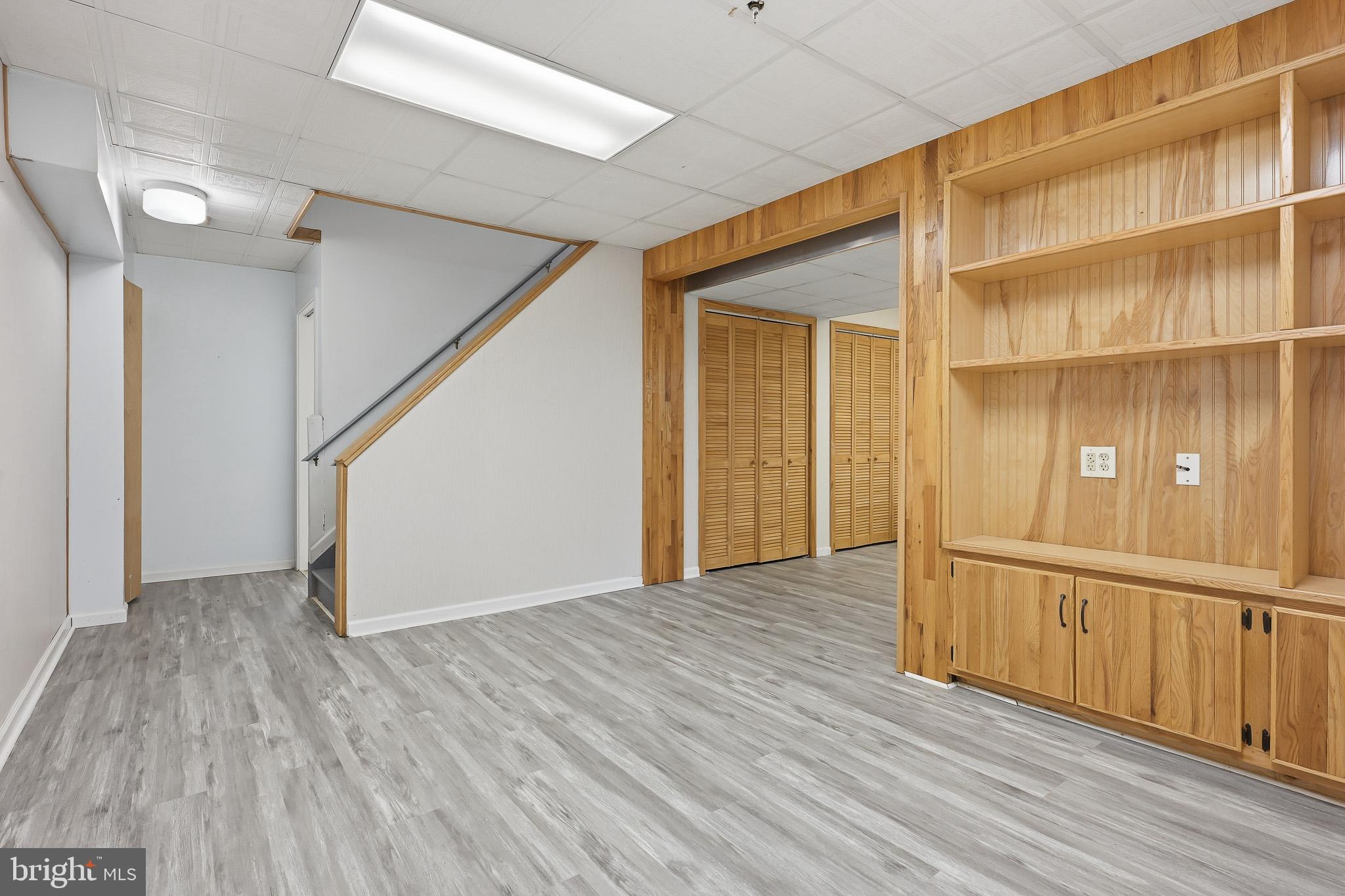 WASHINGTON WOODS - Residential