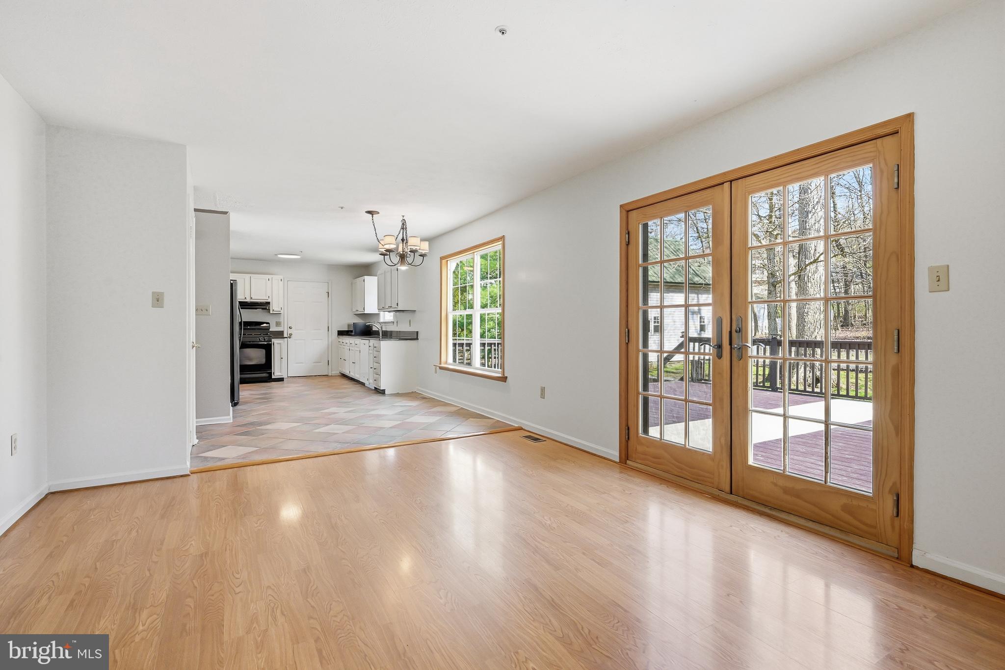 WASHINGTON WOODS - Residential