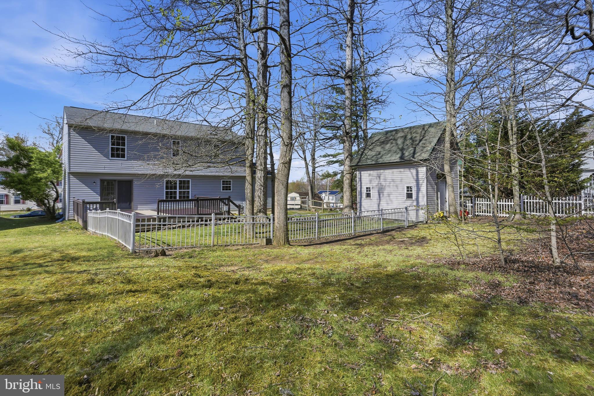 WASHINGTON WOODS - Residential