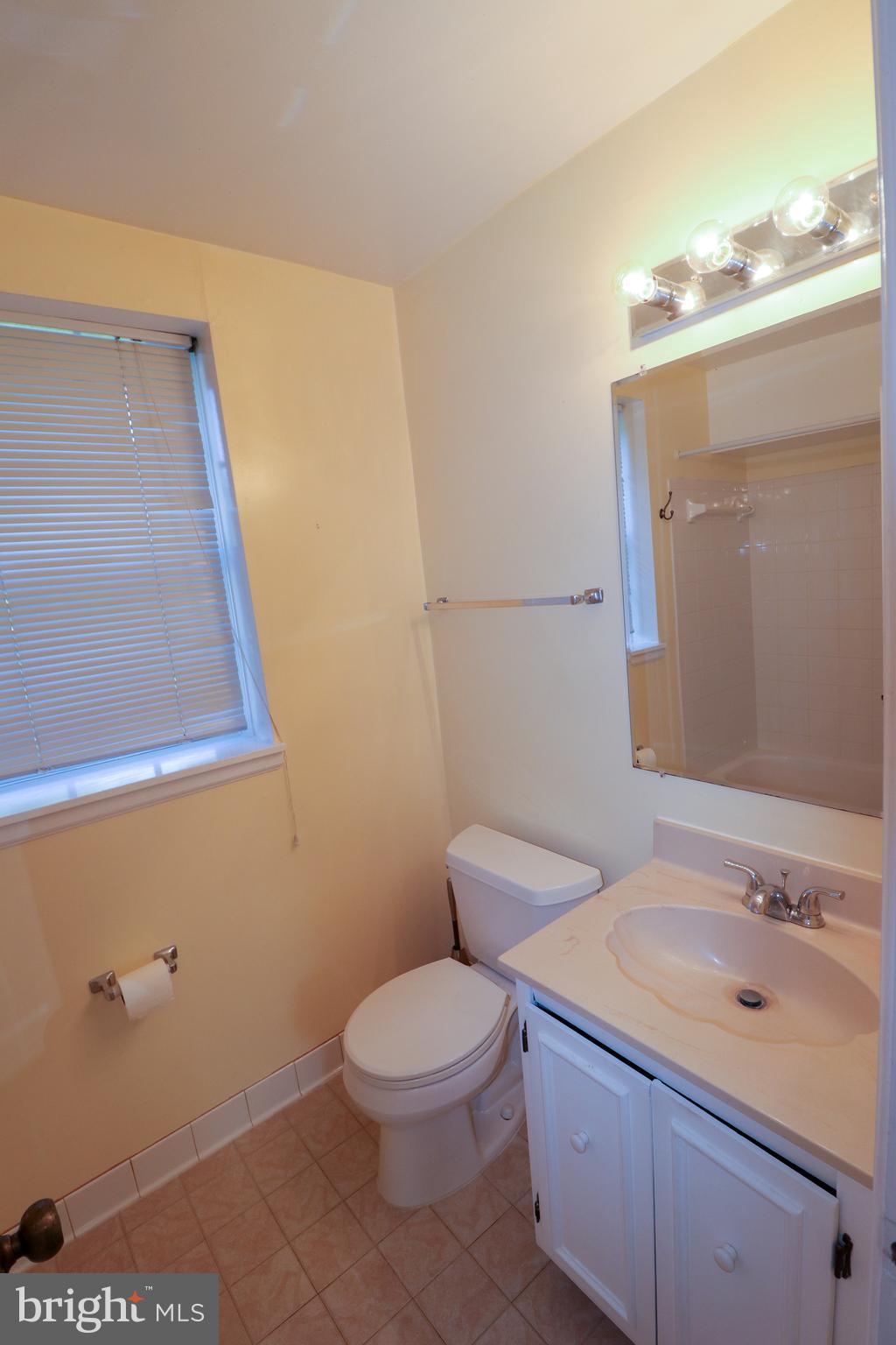 FAIRLINGTON VILLAGES - Residential Lease