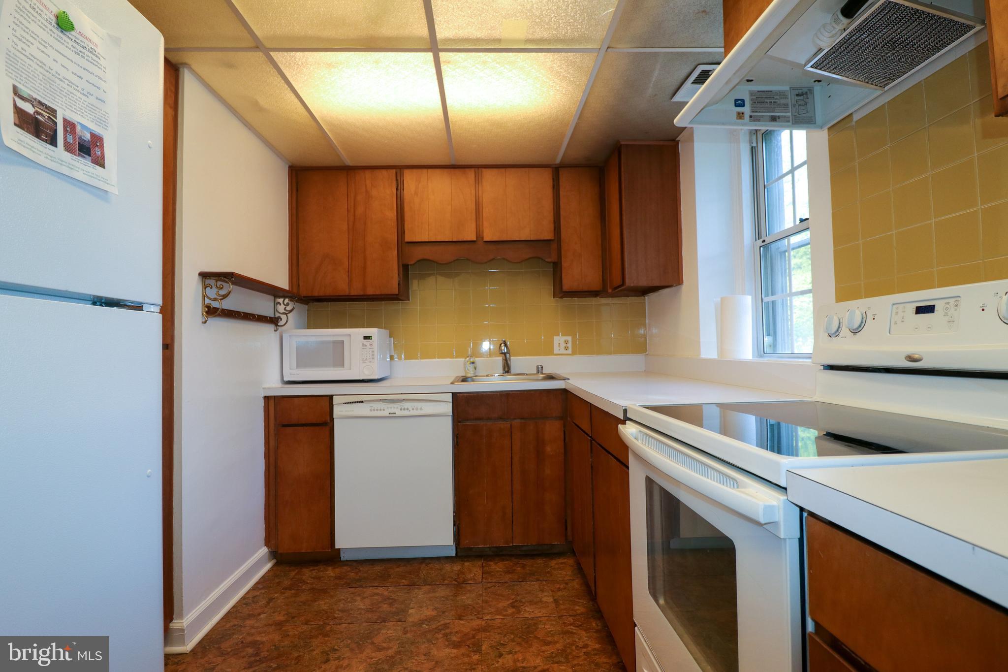 FAIRLINGTON VILLAGES - Residential Lease