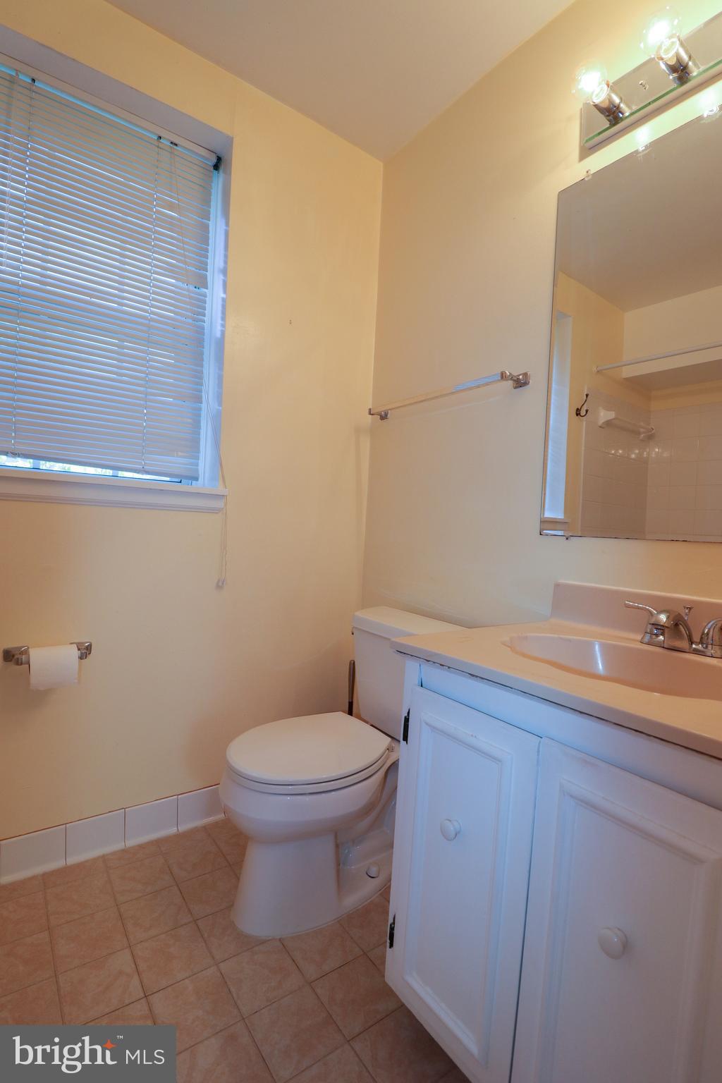 FAIRLINGTON VILLAGES - Residential Lease