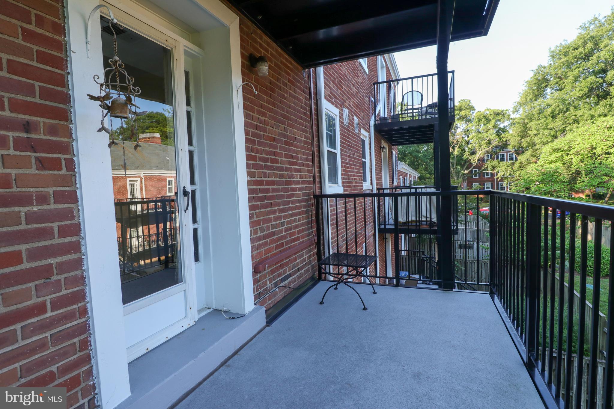 FAIRLINGTON VILLAGES - Residential Lease