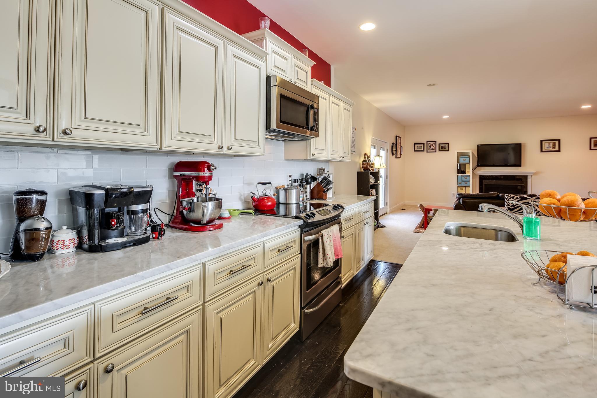 JOHNSON HEIGHTS - Residential