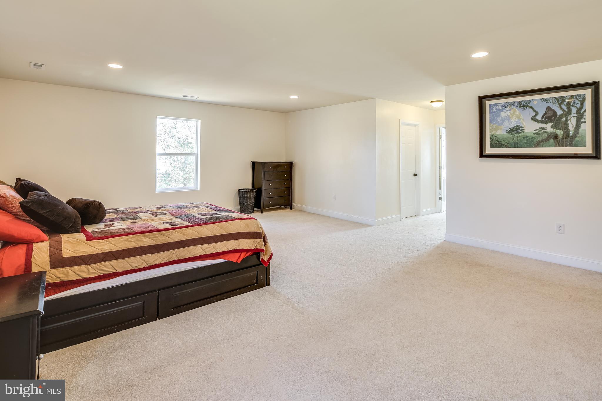 JOHNSON HEIGHTS - Residential