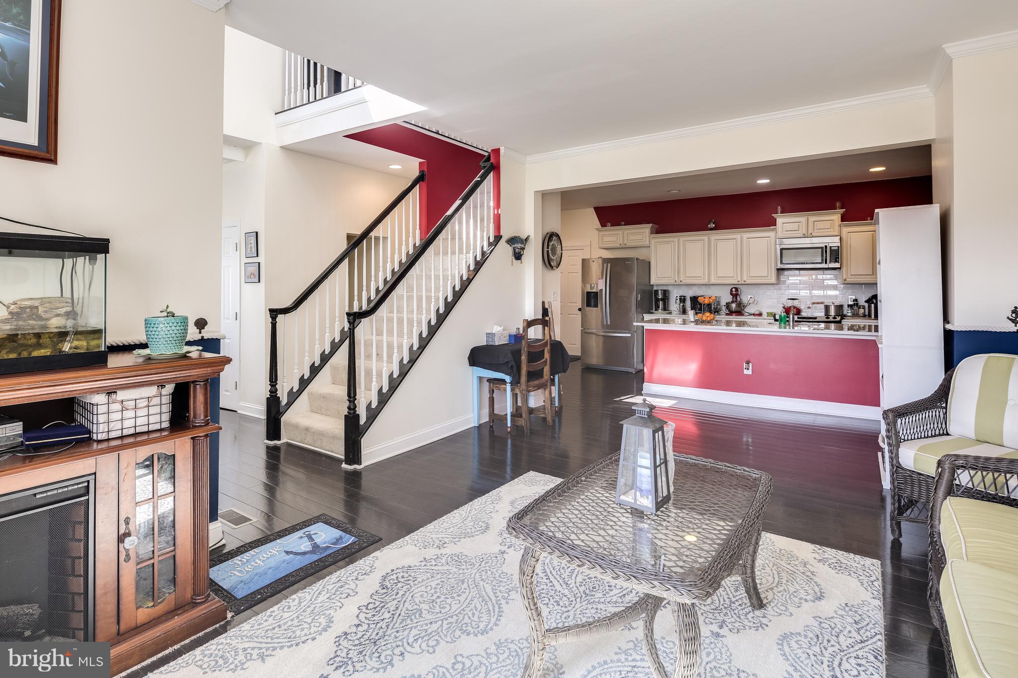 JOHNSON HEIGHTS - Residential