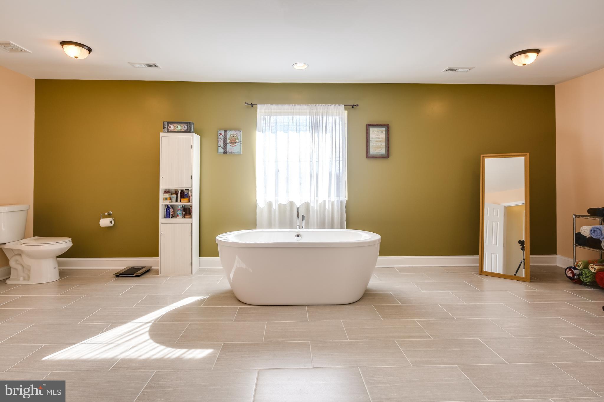 JOHNSON HEIGHTS - Residential