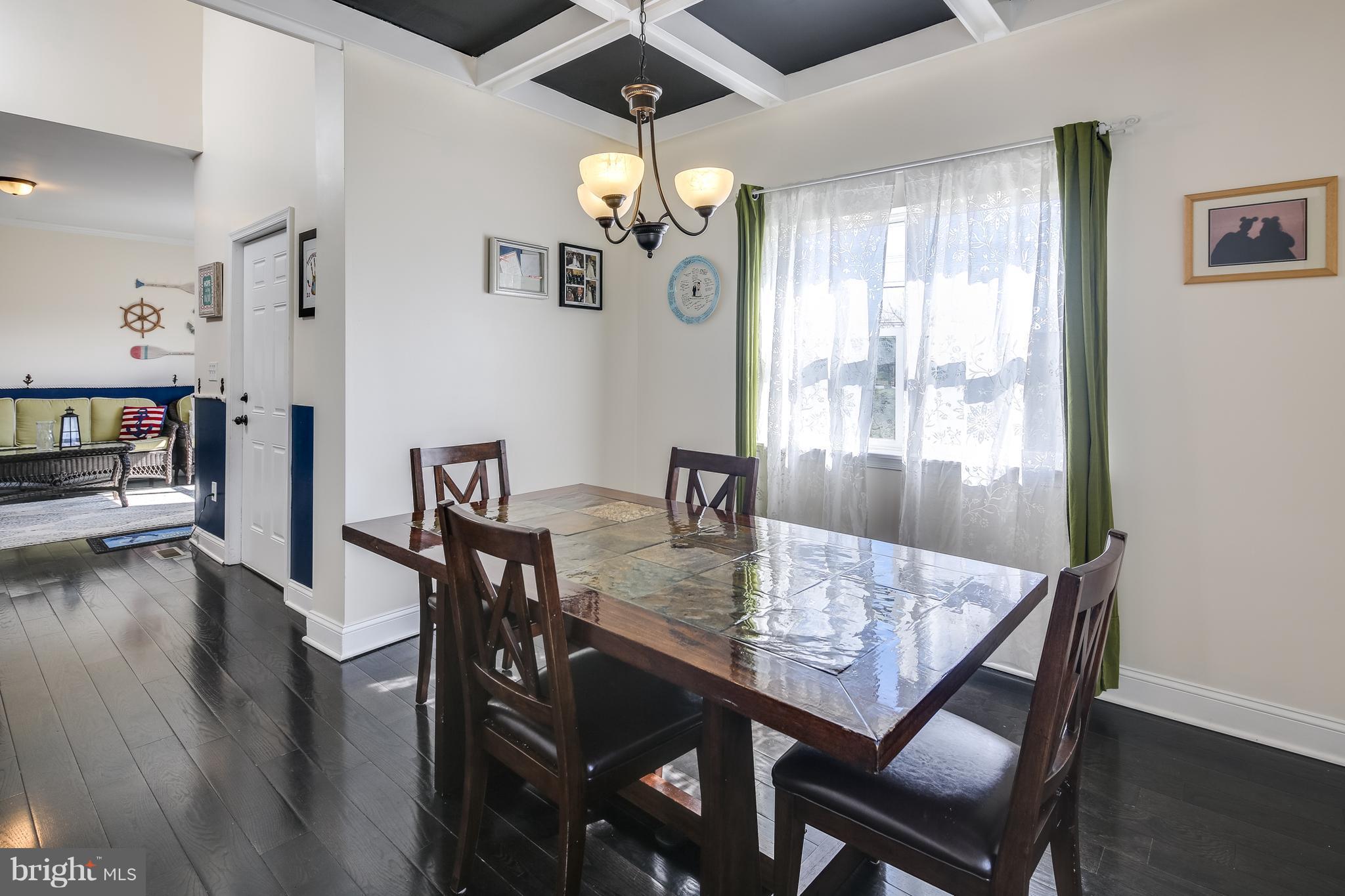 JOHNSON HEIGHTS - Residential