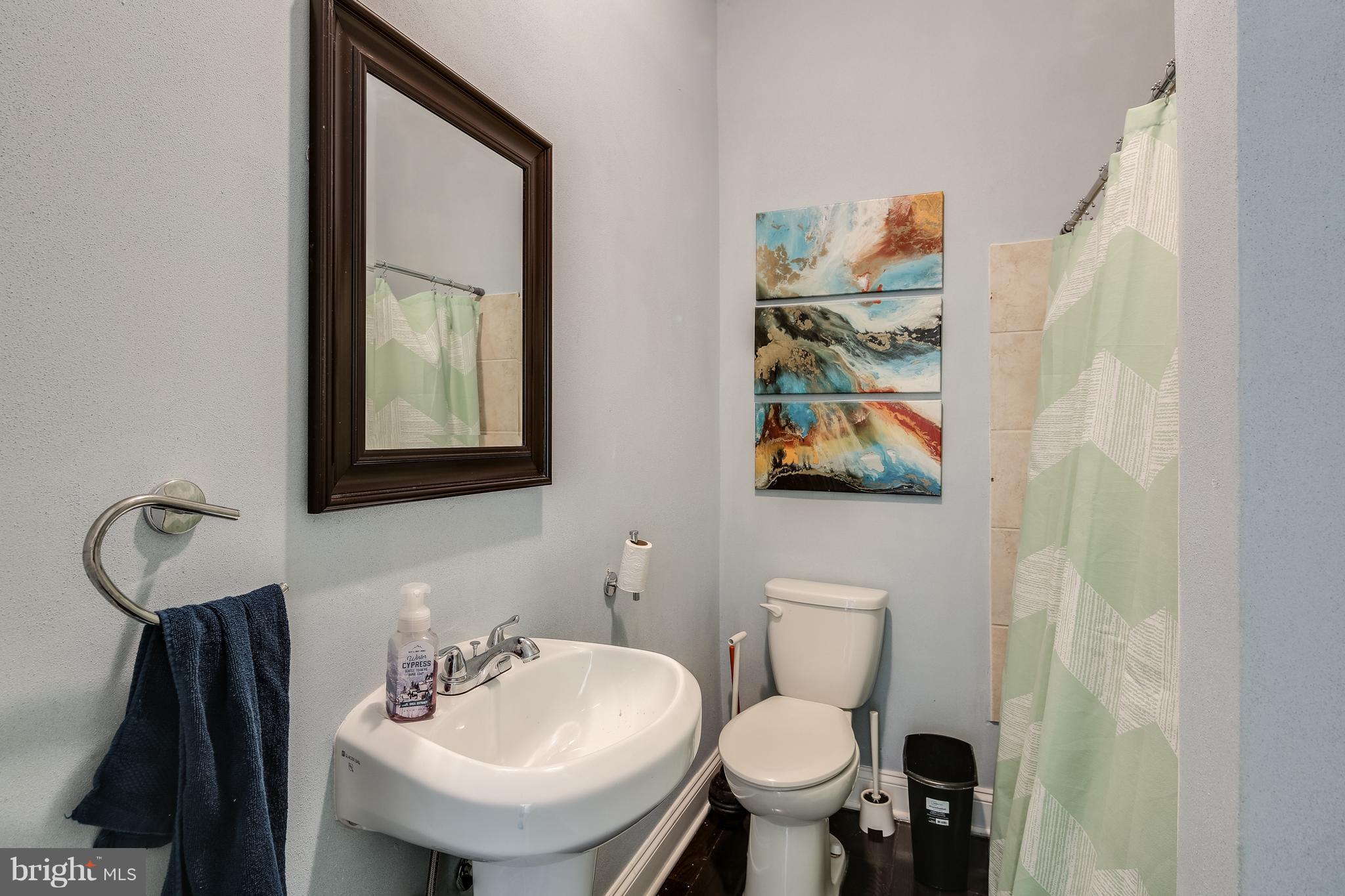 JOHNSON HEIGHTS - Residential