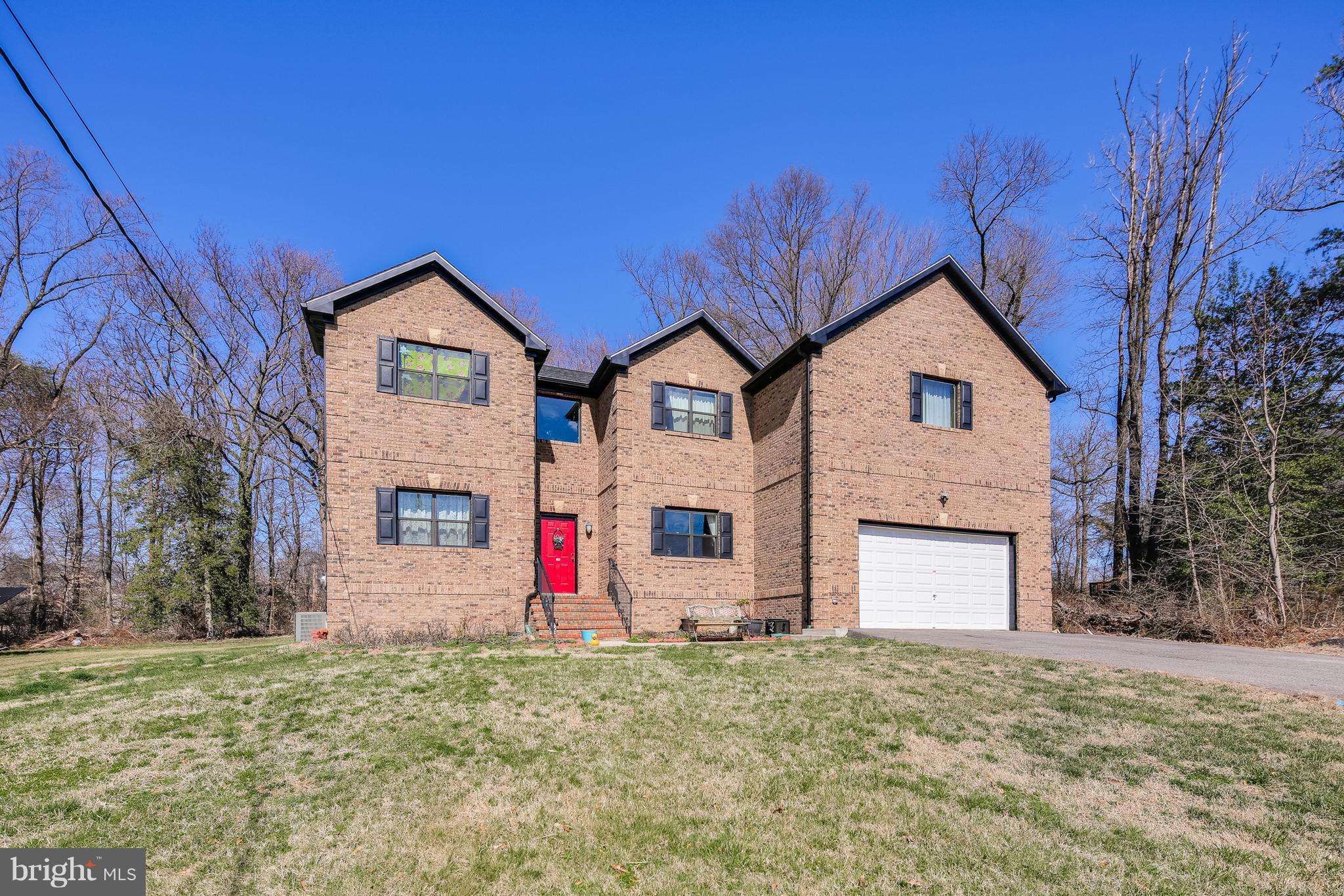 JOHNSON HEIGHTS - Residential