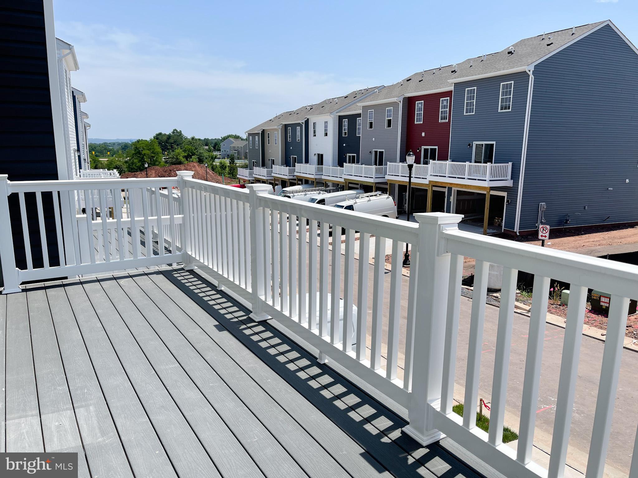 TUSCARORA CREEK - Residential Lease