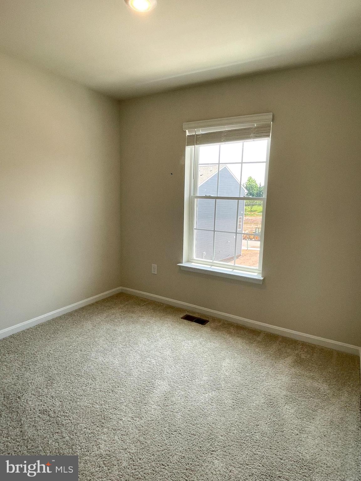 TUSCARORA CREEK - Residential Lease