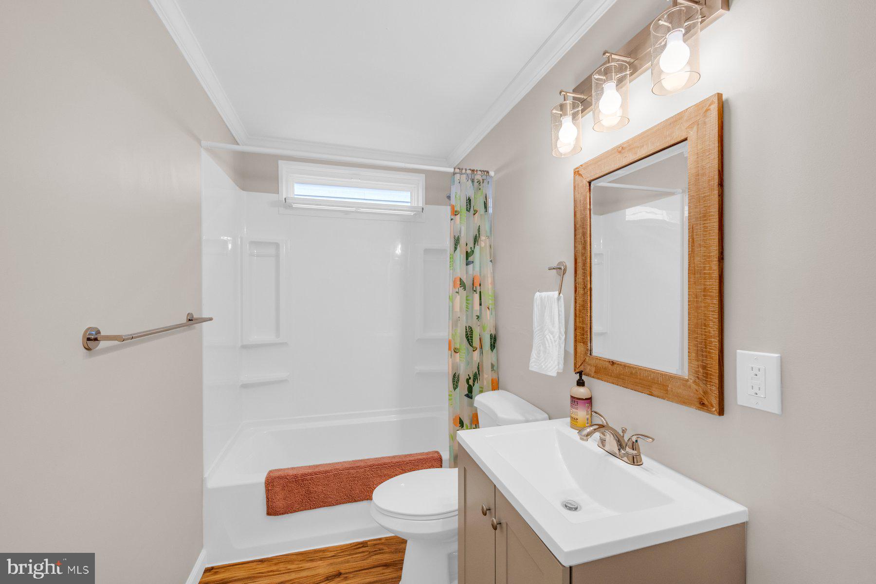 SPOUT HILL MANOR - Residential