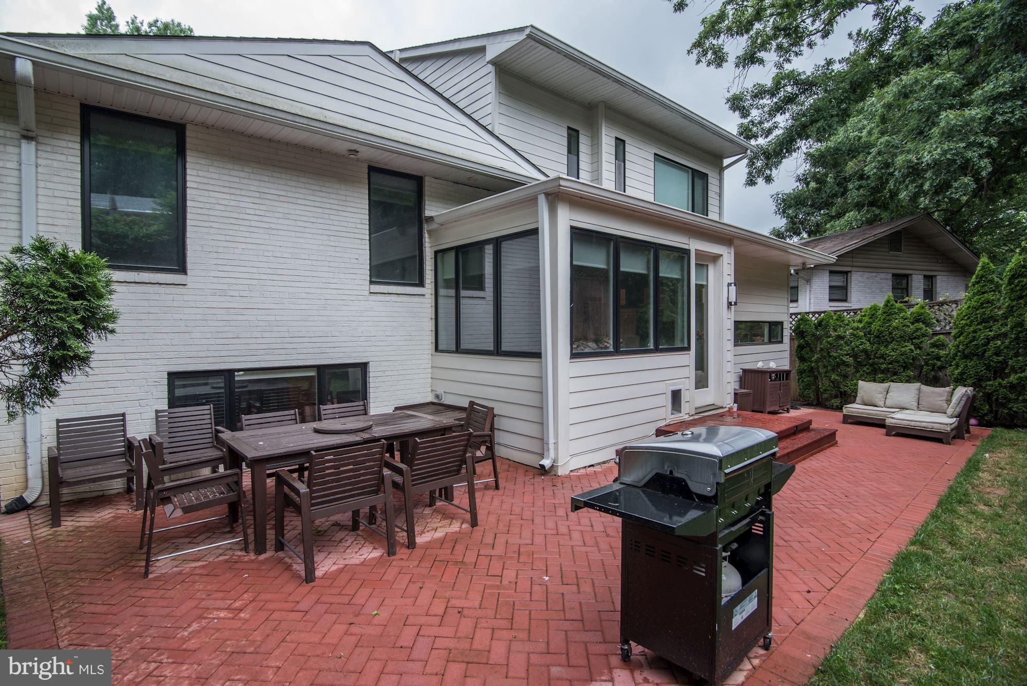 ROCK CREEK FOREST - Residential Lease