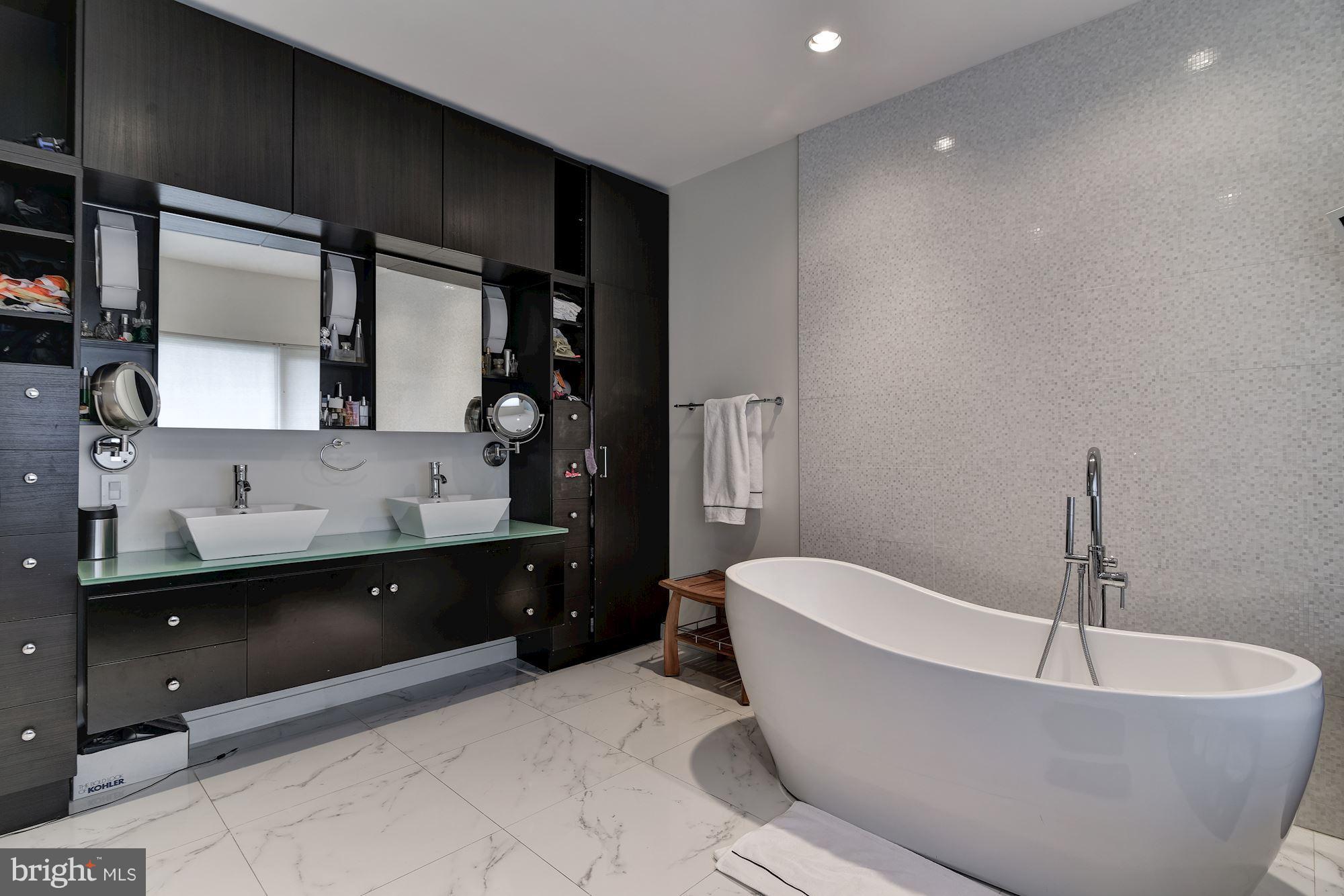 ROCK CREEK FOREST - Residential Lease