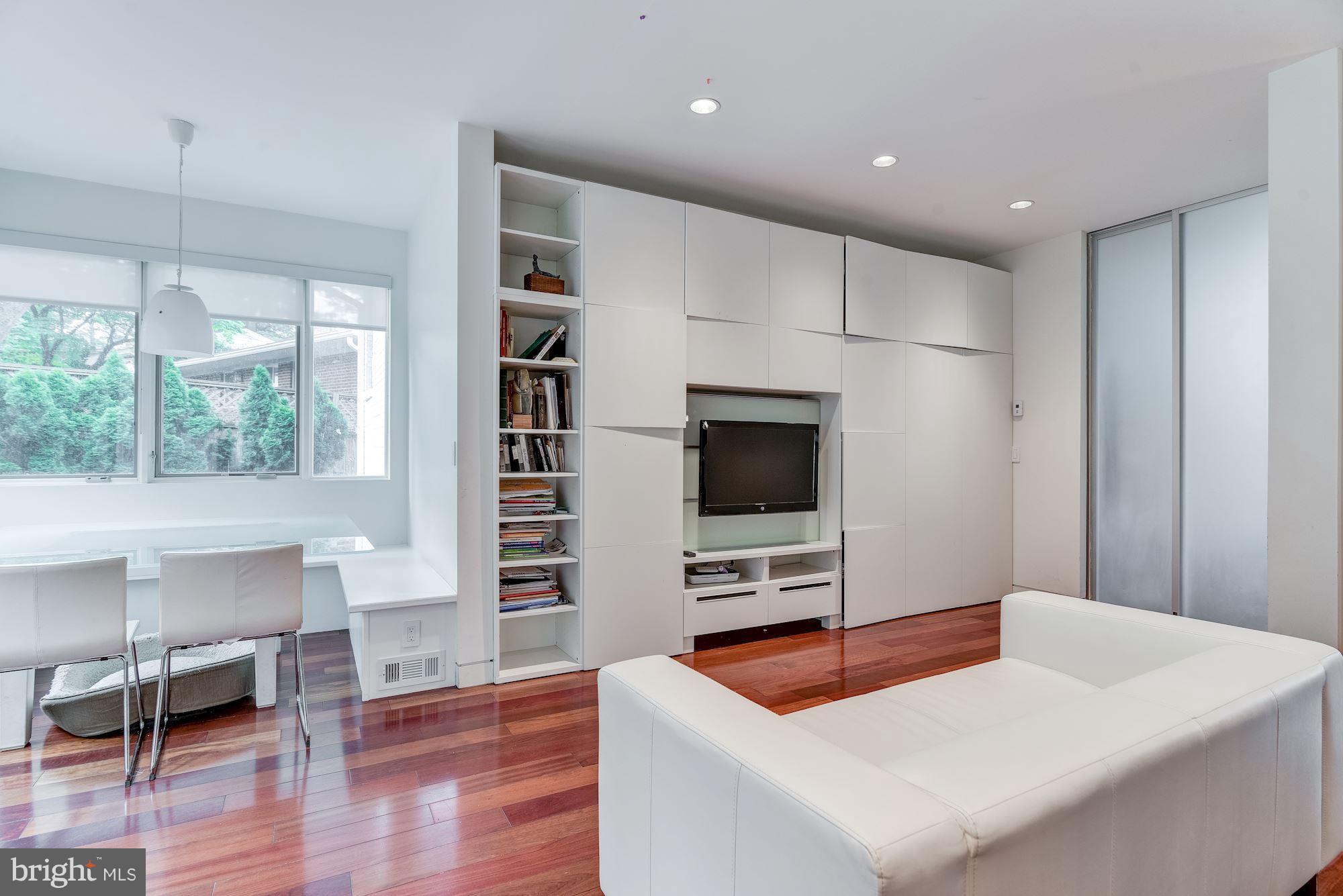 ROCK CREEK FOREST - Residential Lease