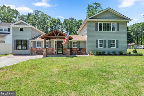 Homes For Sale - 917 Beales Trail<br/> PASADENA, MD 21122