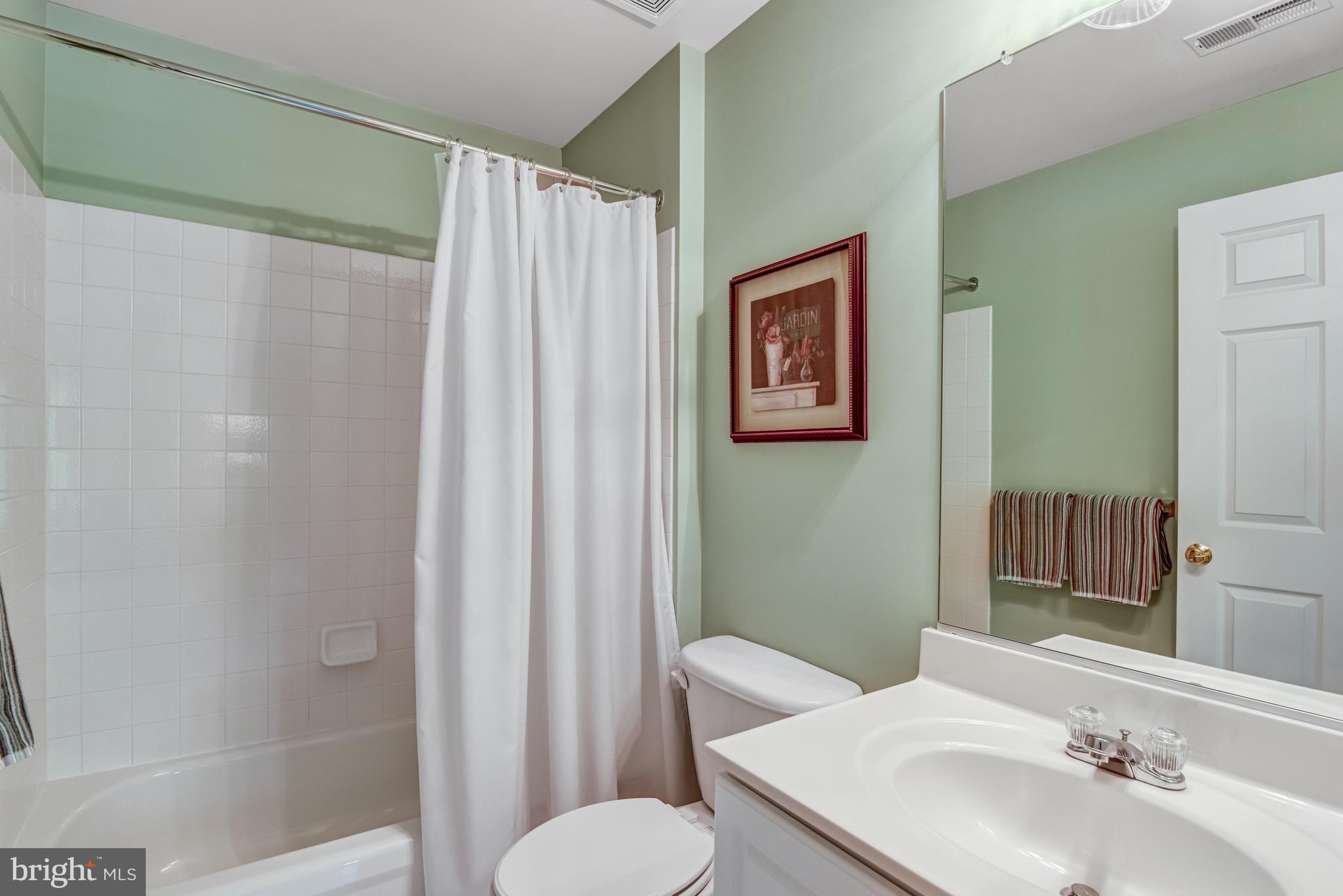 DOMINION VALLEY COUNTRY CLUB - Residential