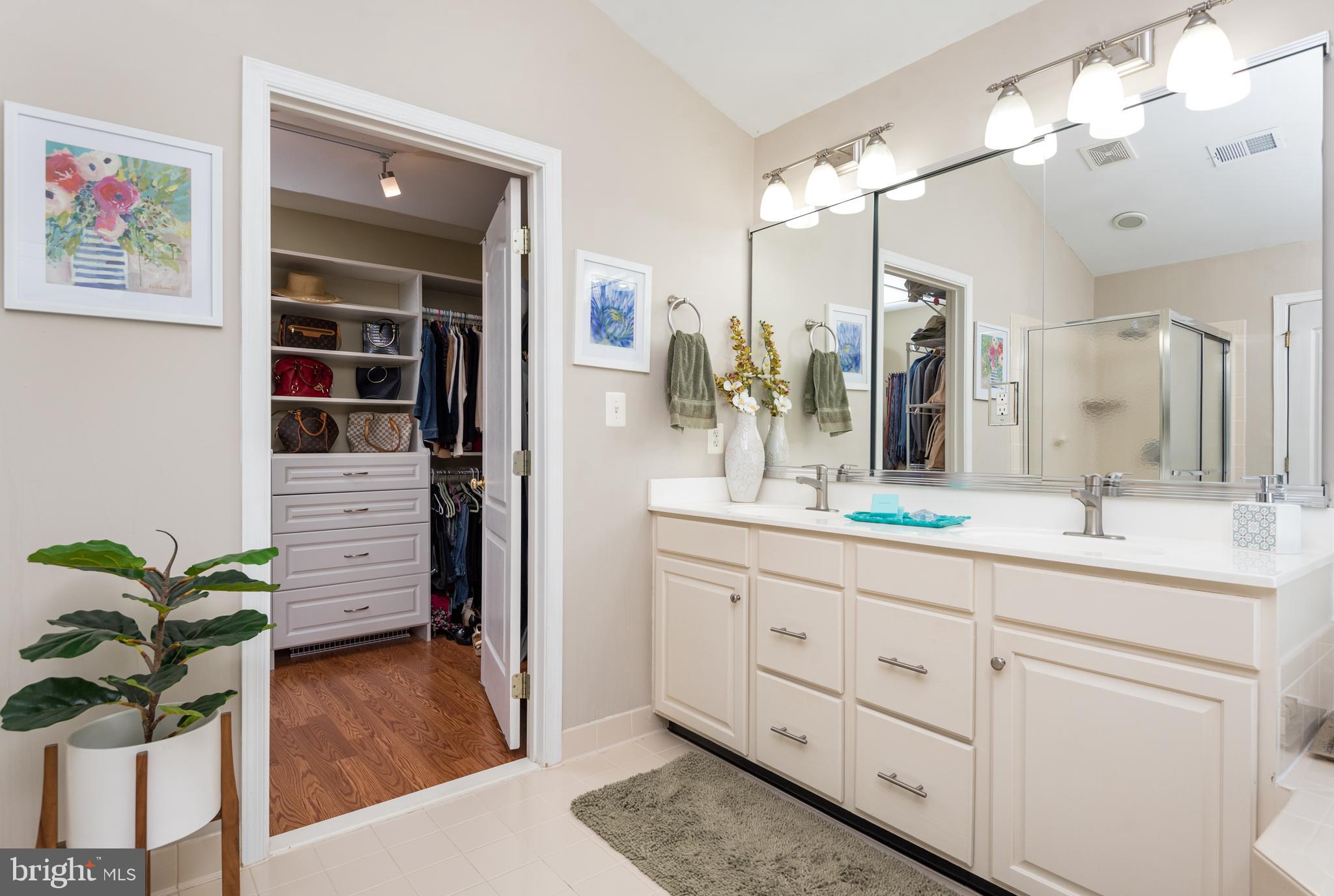 DOMINION VALLEY COUNTRY CLUB - Residential