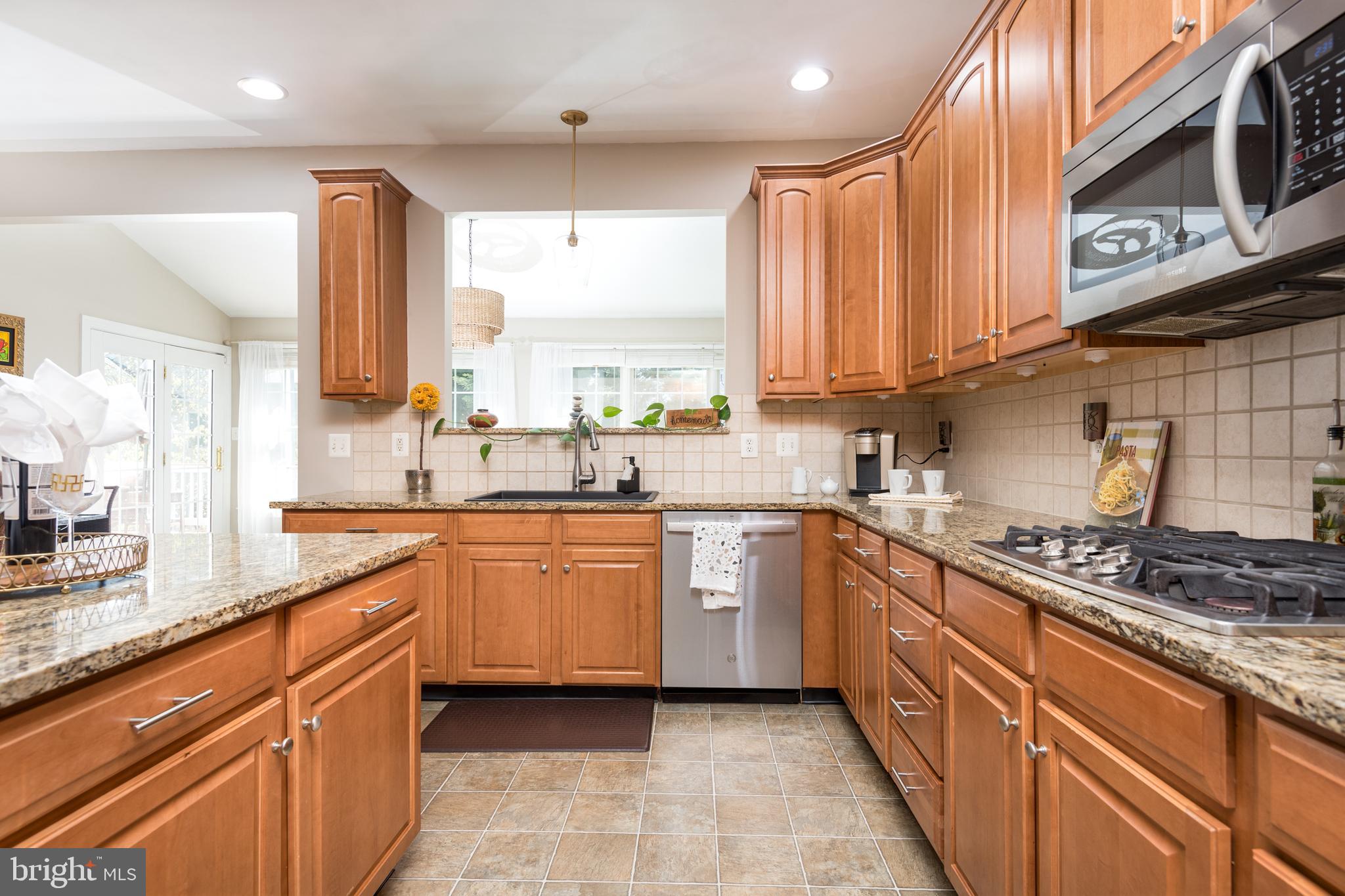 DOMINION VALLEY COUNTRY CLUB - Residential