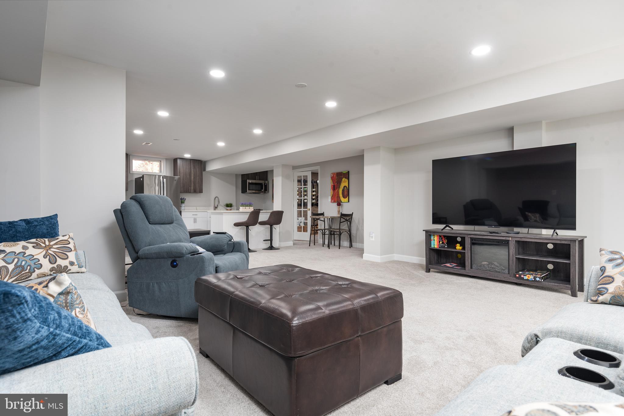 DOMINION VALLEY COUNTRY CLUB - Residential