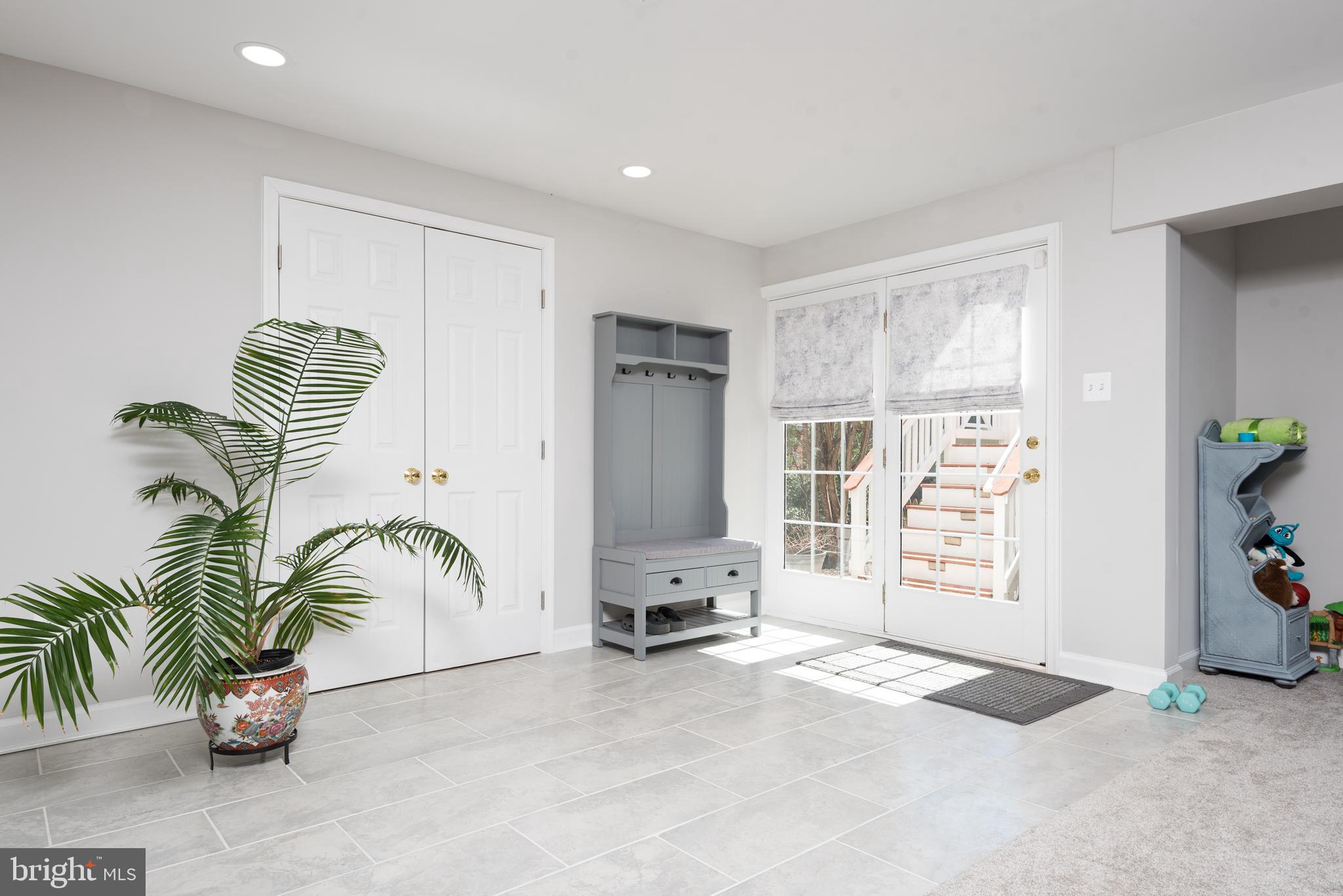 DOMINION VALLEY COUNTRY CLUB - Residential