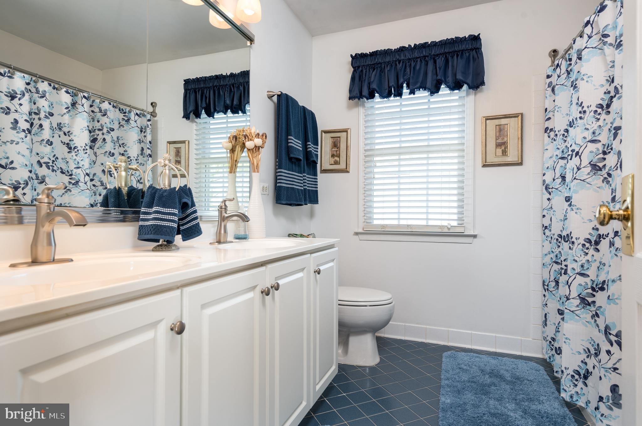 DOMINION VALLEY COUNTRY CLUB - Residential