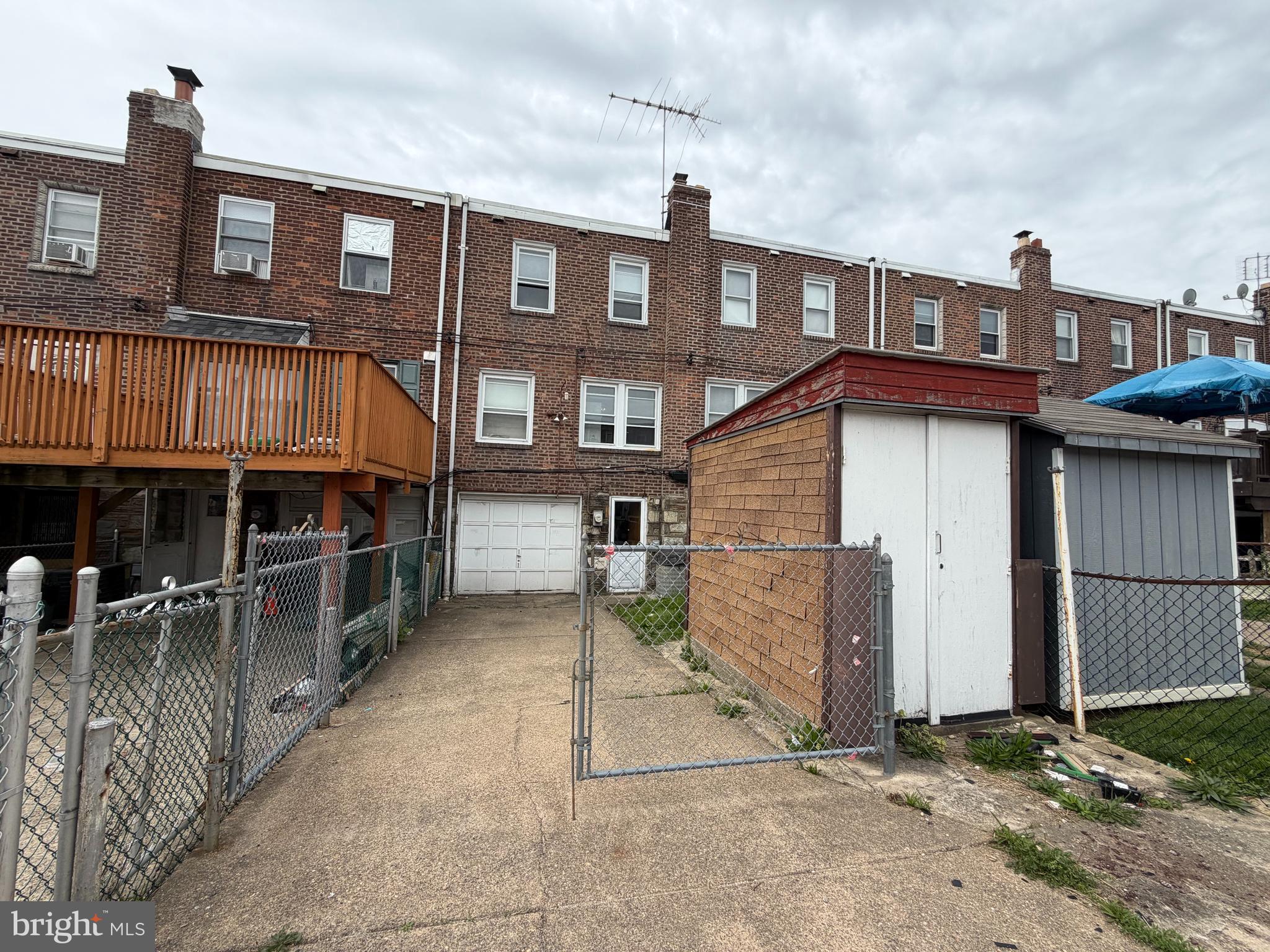 MAYFAIR (WEST) - Residential