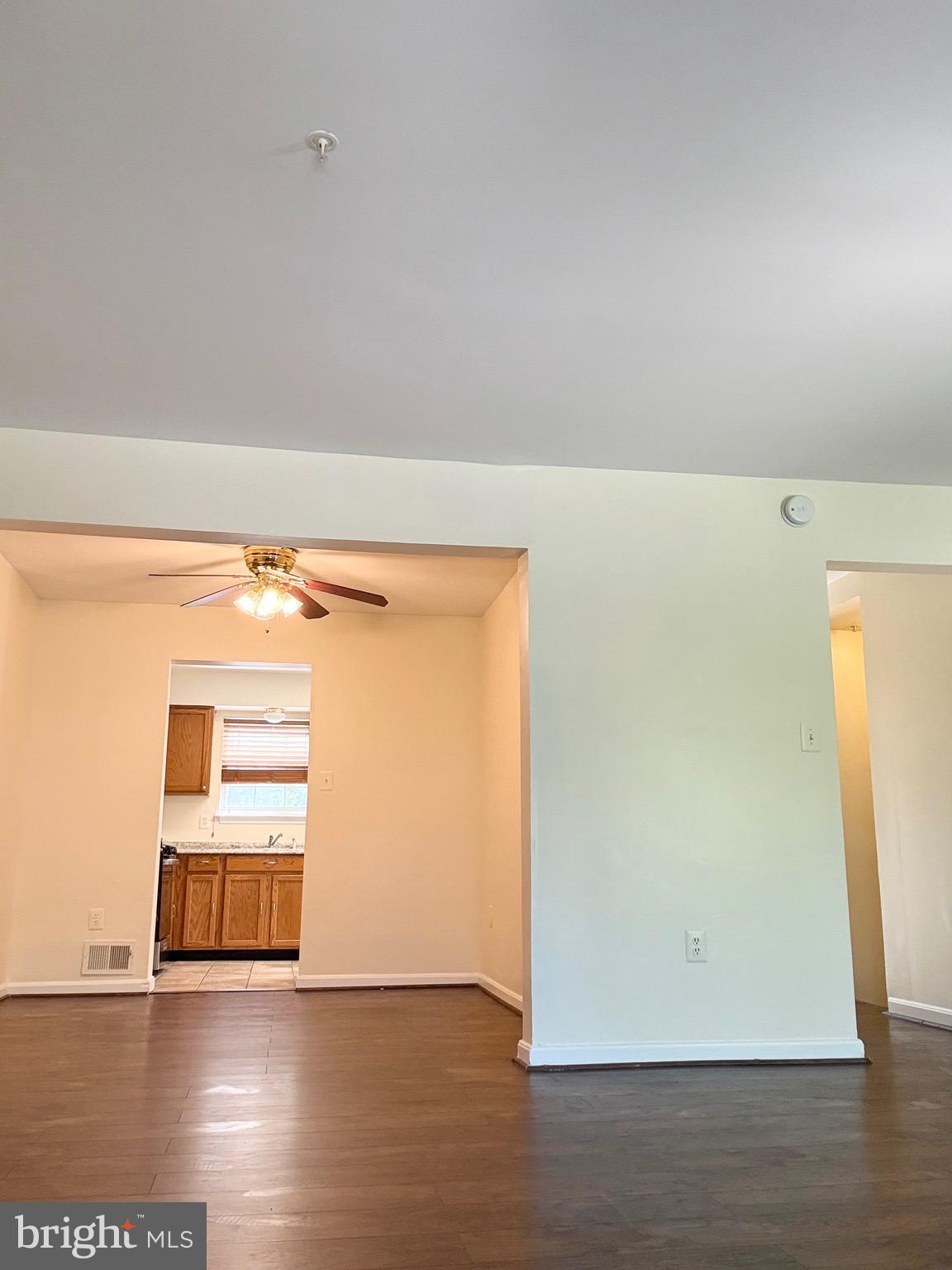 CRISPIN WOODS - Residential Lease