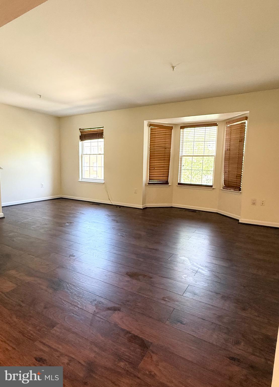 CRISPIN WOODS - Residential Lease