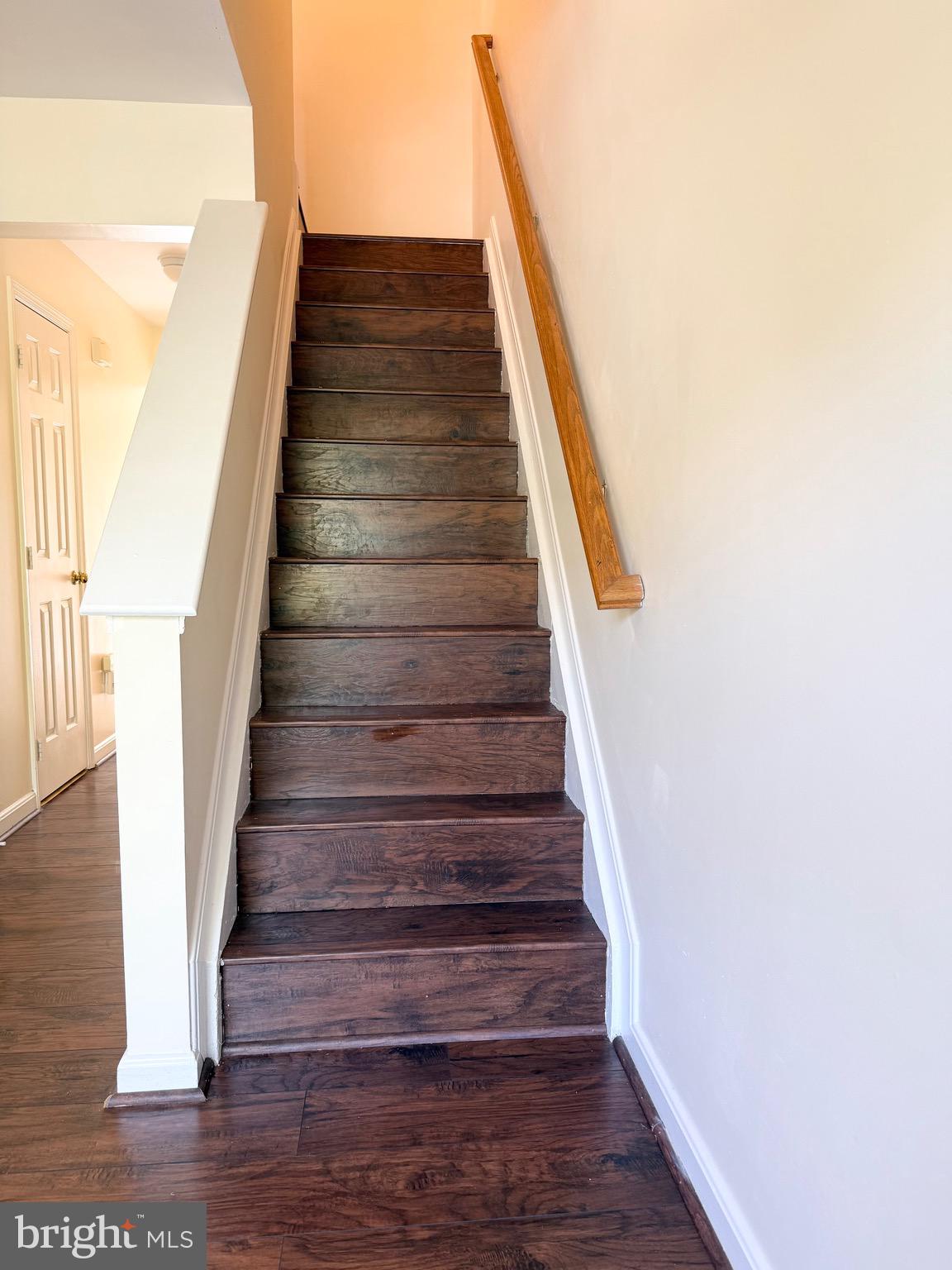 CRISPIN WOODS - Residential Lease