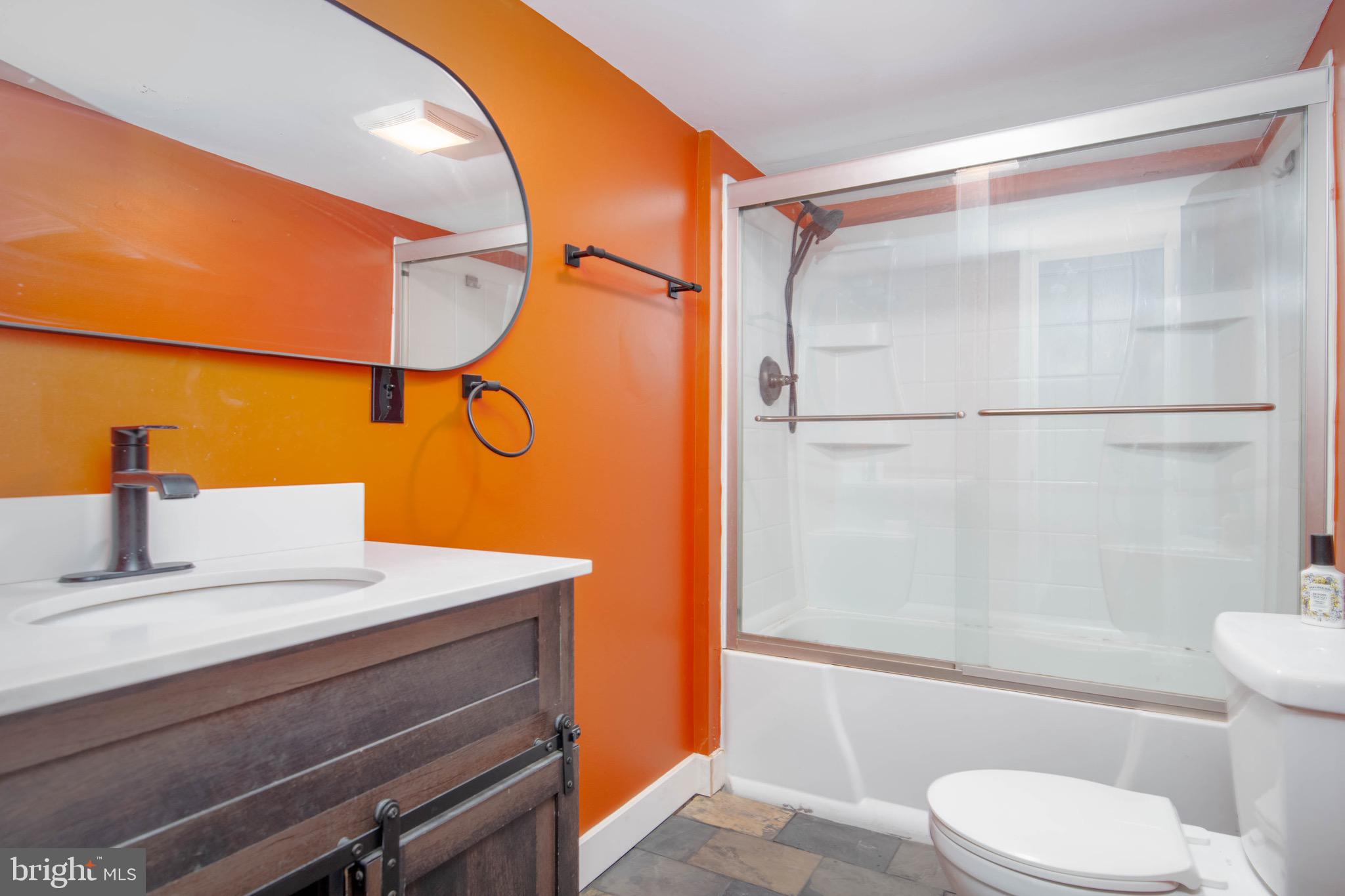 WINTERS HEIGHTS - Residential Lease