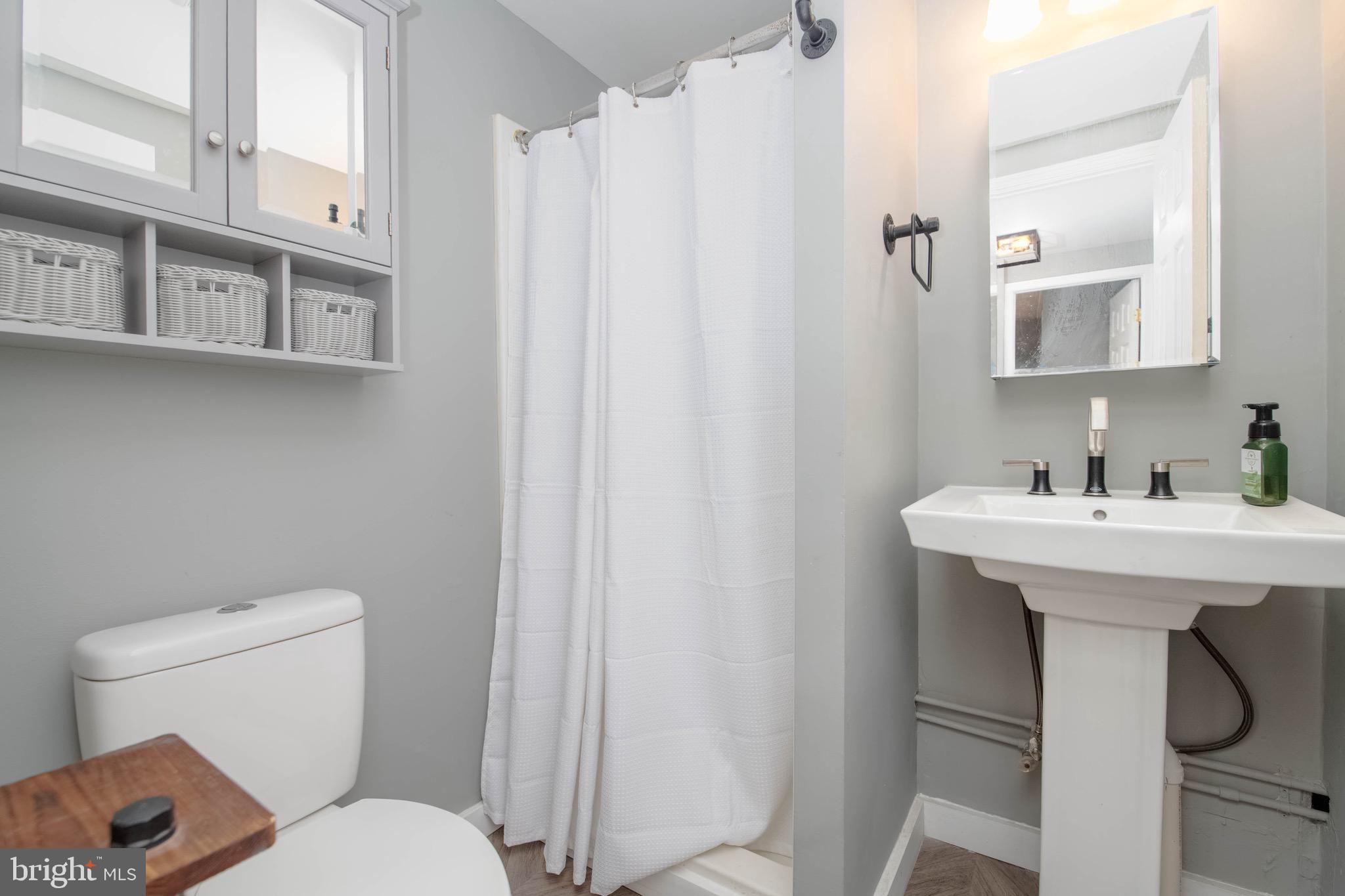 WINTERS HEIGHTS - Residential Lease