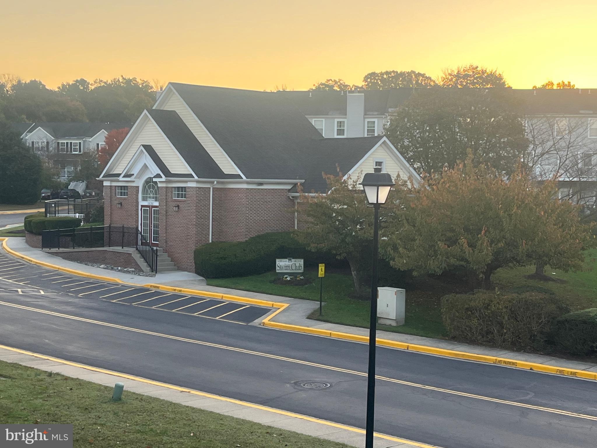 CEDAR GROVE AT CROFTON - Residential Lease