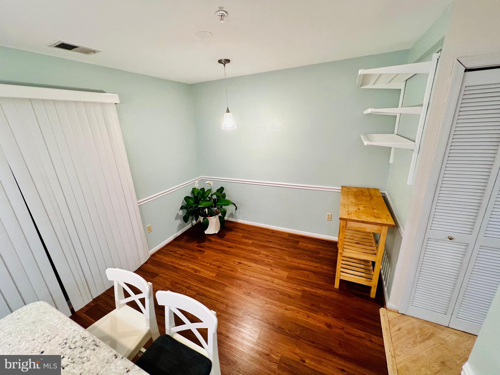 CEDAR GROVE AT CROFTON - Residential Lease