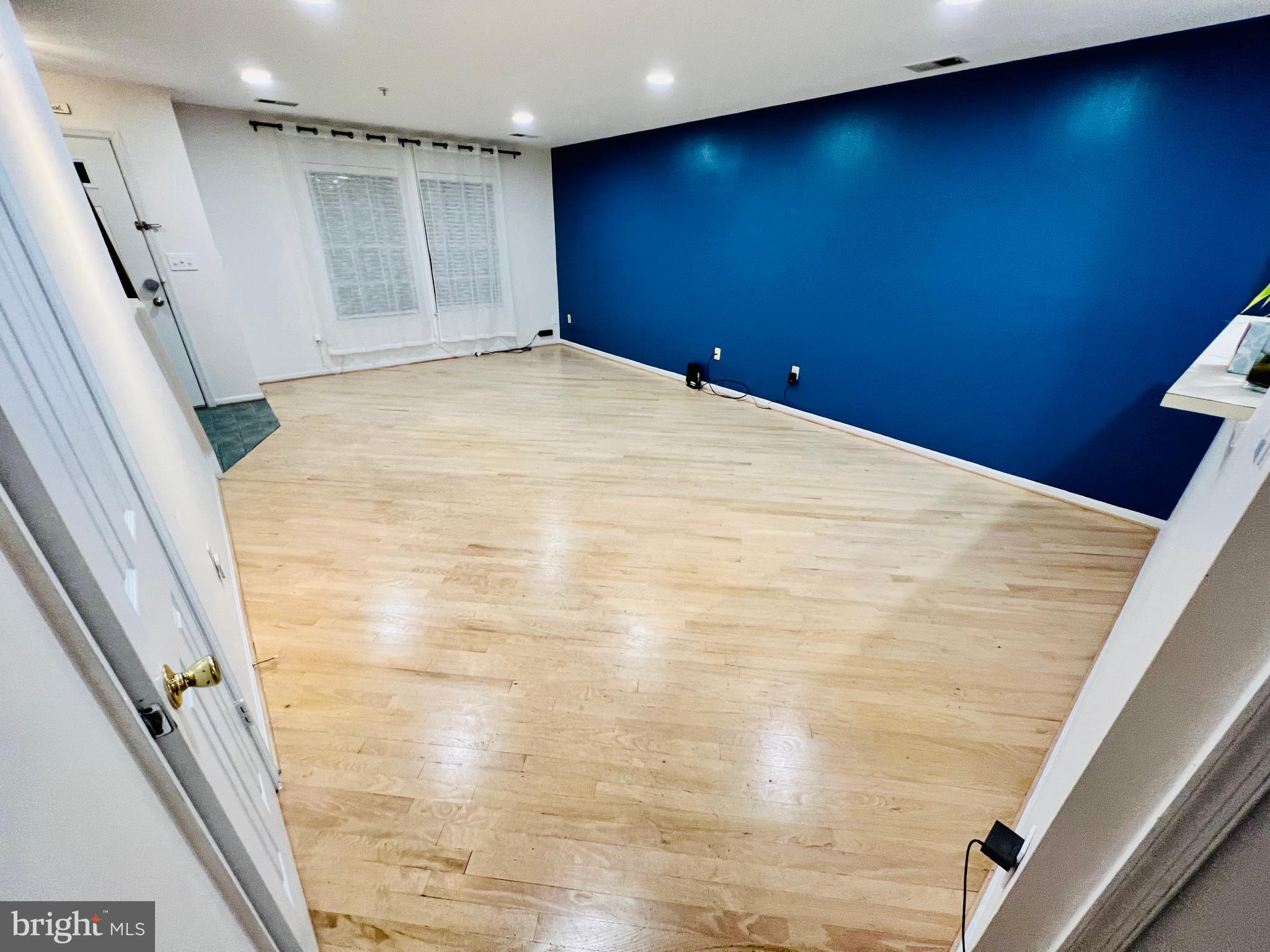 CEDAR GROVE AT CROFTON - Residential Lease