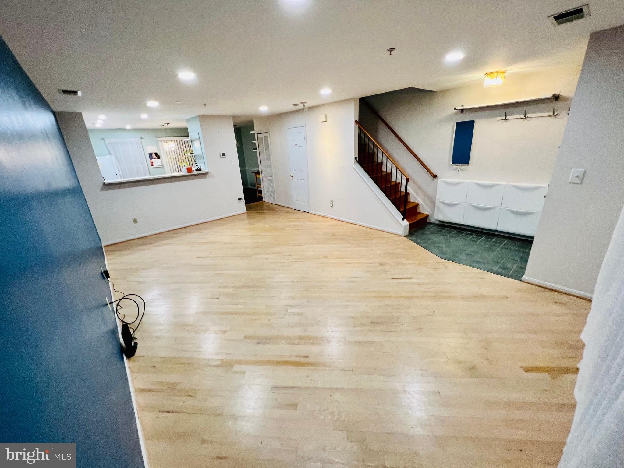 CEDAR GROVE AT CROFTON - Residential Lease