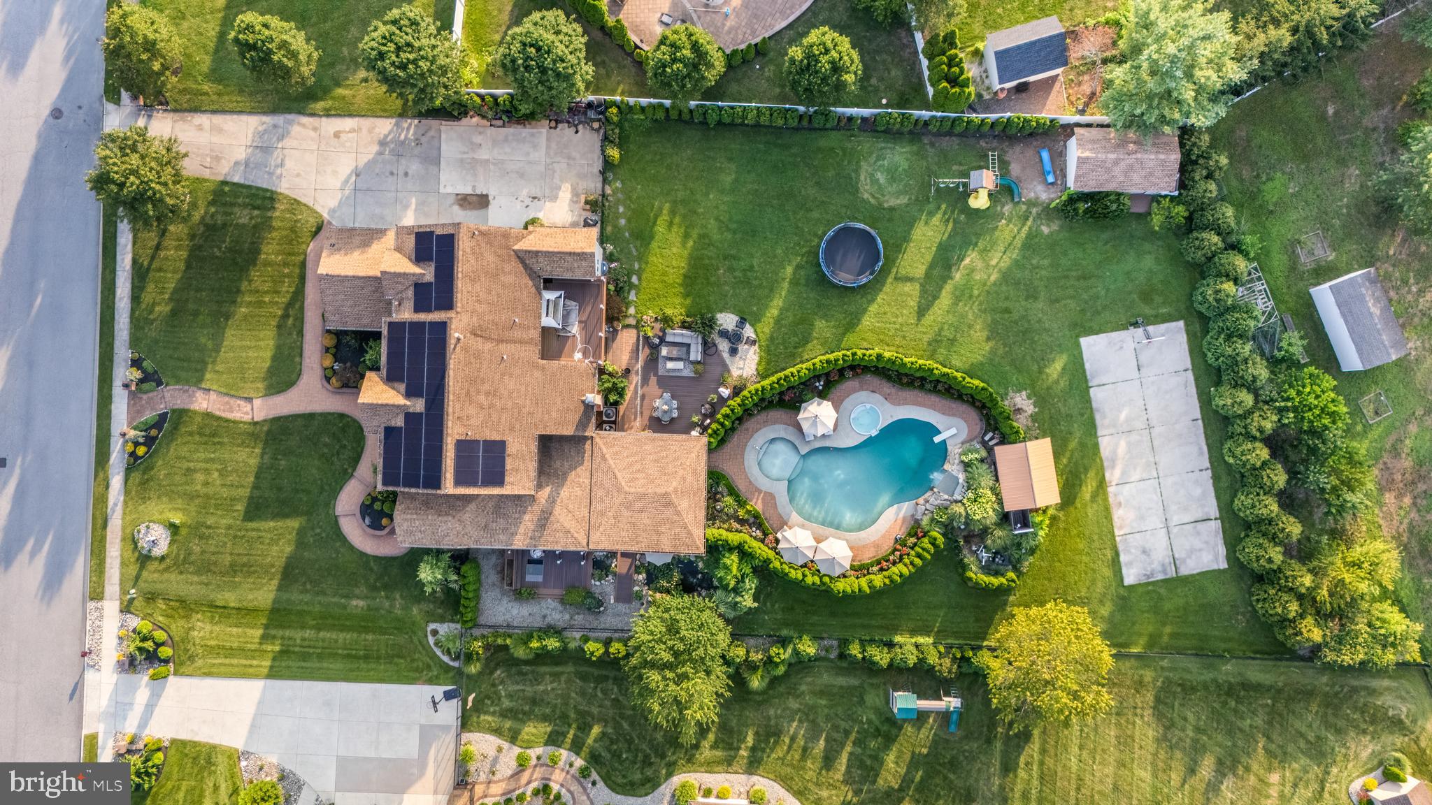 15 DOROTHY DRIVE