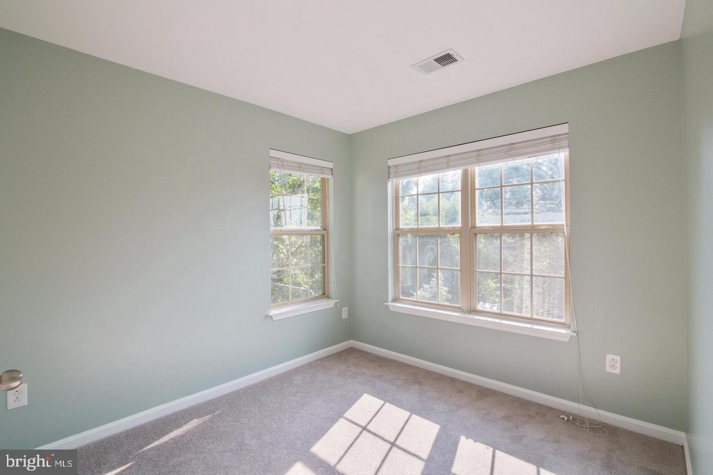 MILESTONE CENTER - Residential Lease