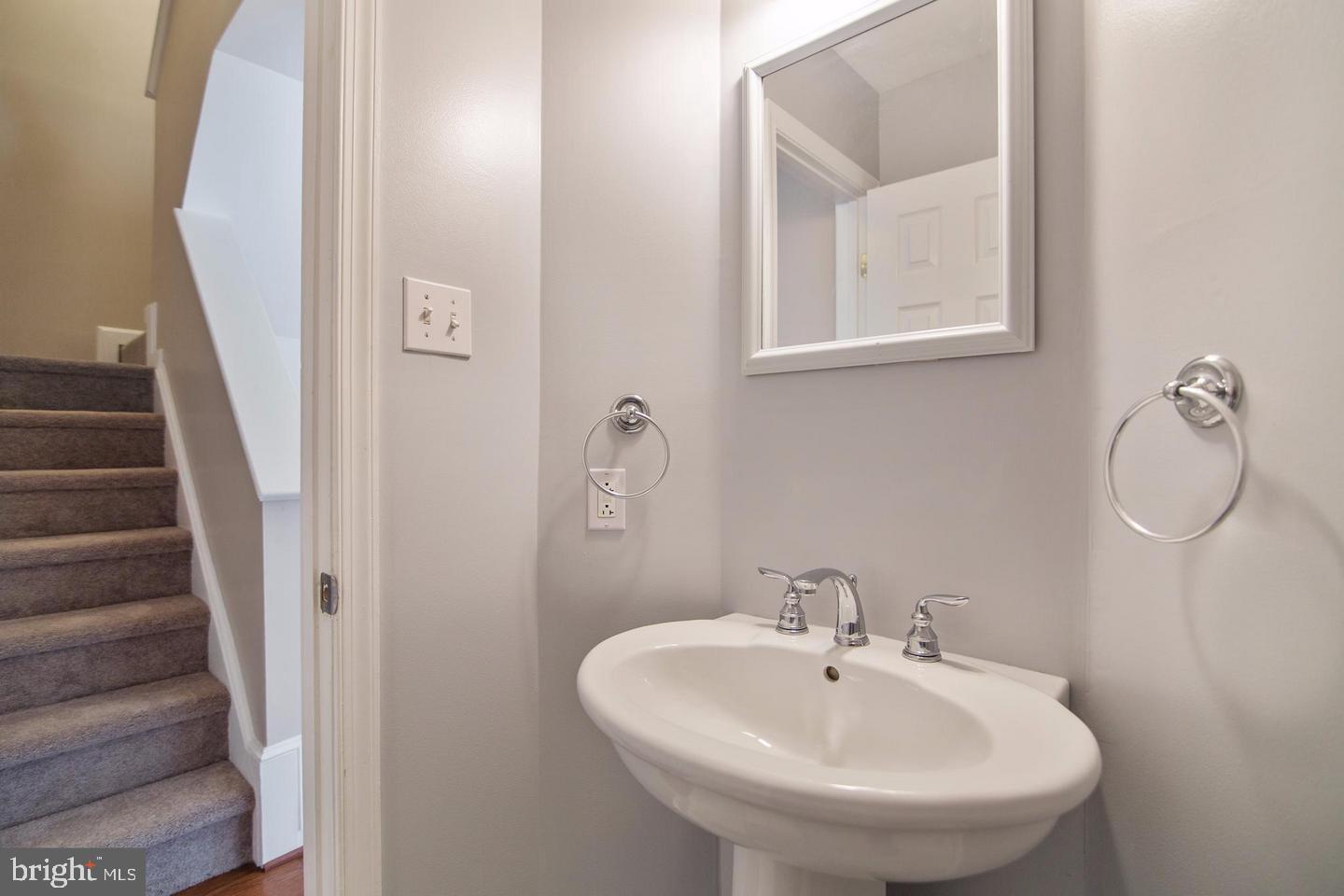 MILESTONE CENTER - Residential Lease