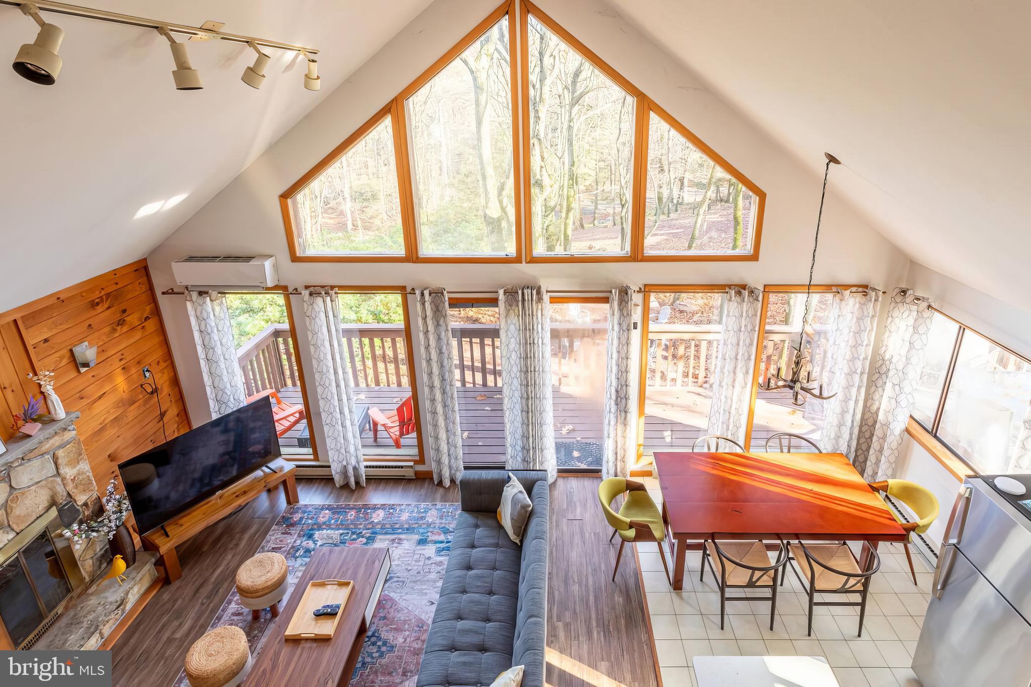 LAKE HARMONY ESTATES - Residential