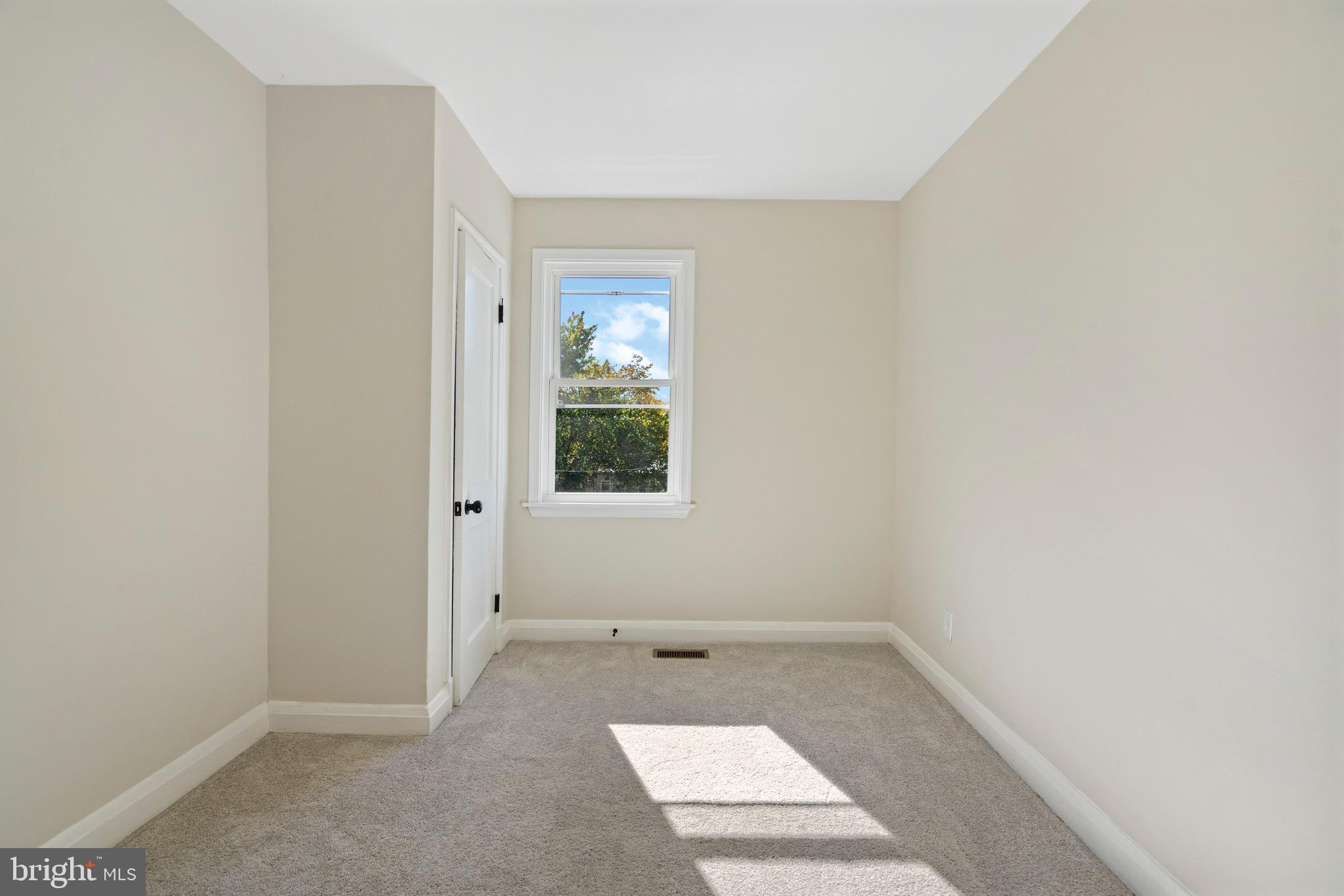 WAVERLY - Residential