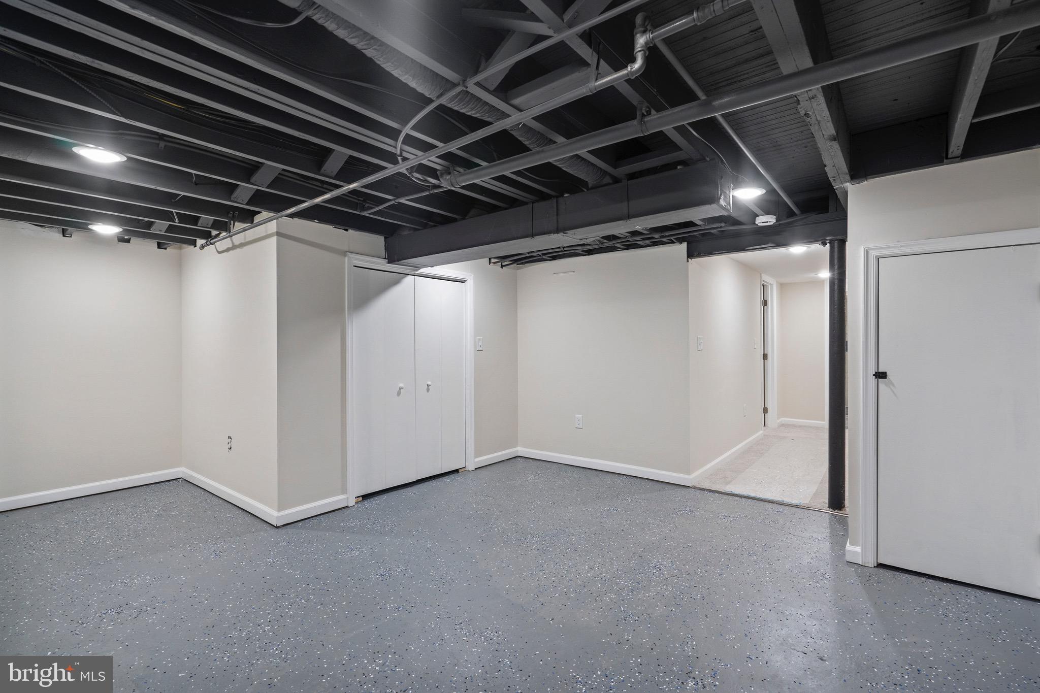 WAVERLY - Residential